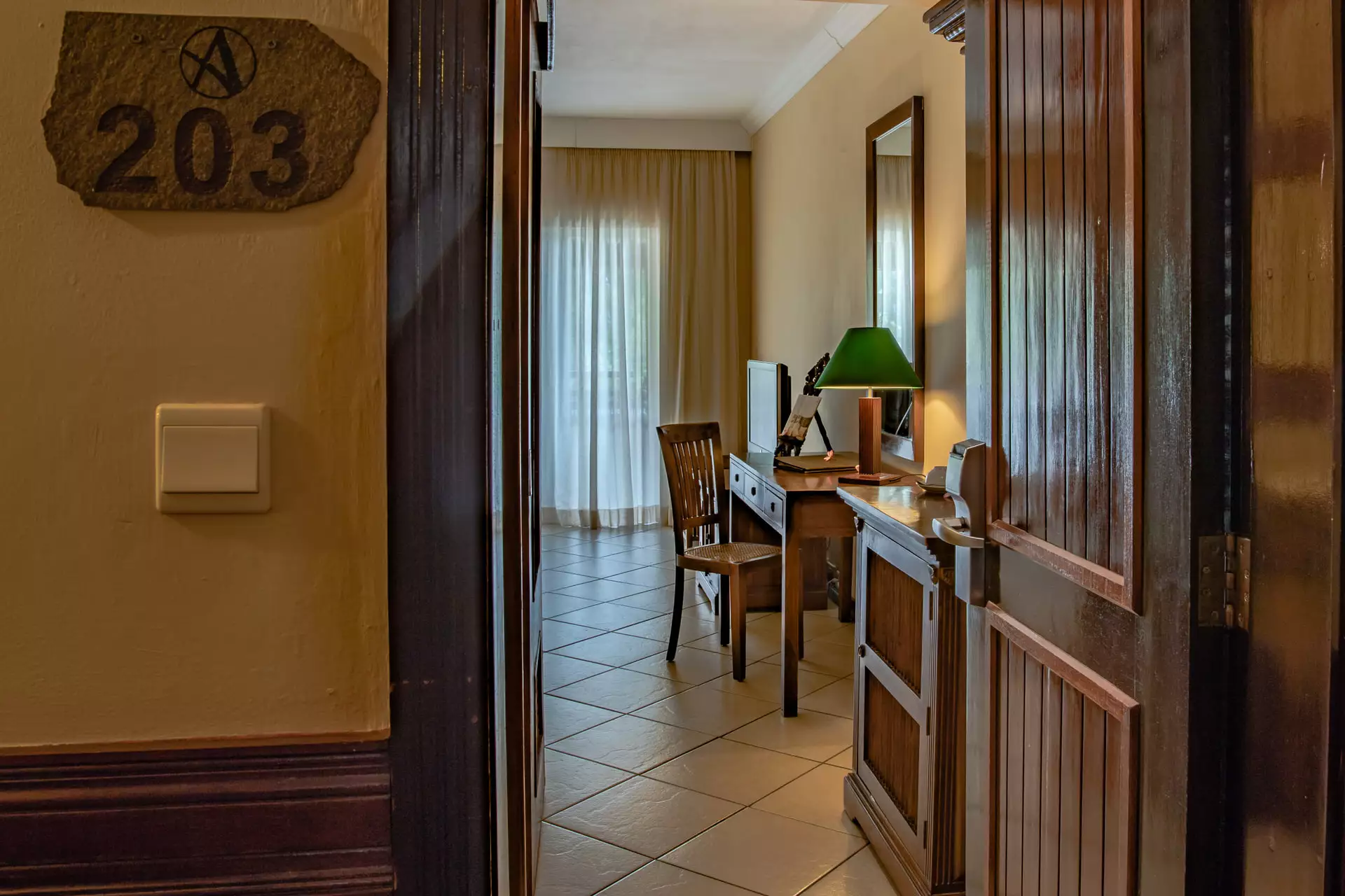 Aanari - Club Room- Mauritius.com (2).webp