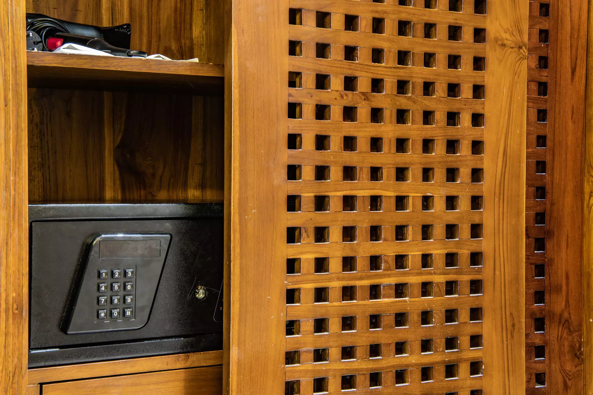 Aanari - Club Room- Room Amenities - Mauritius.com (4).webp