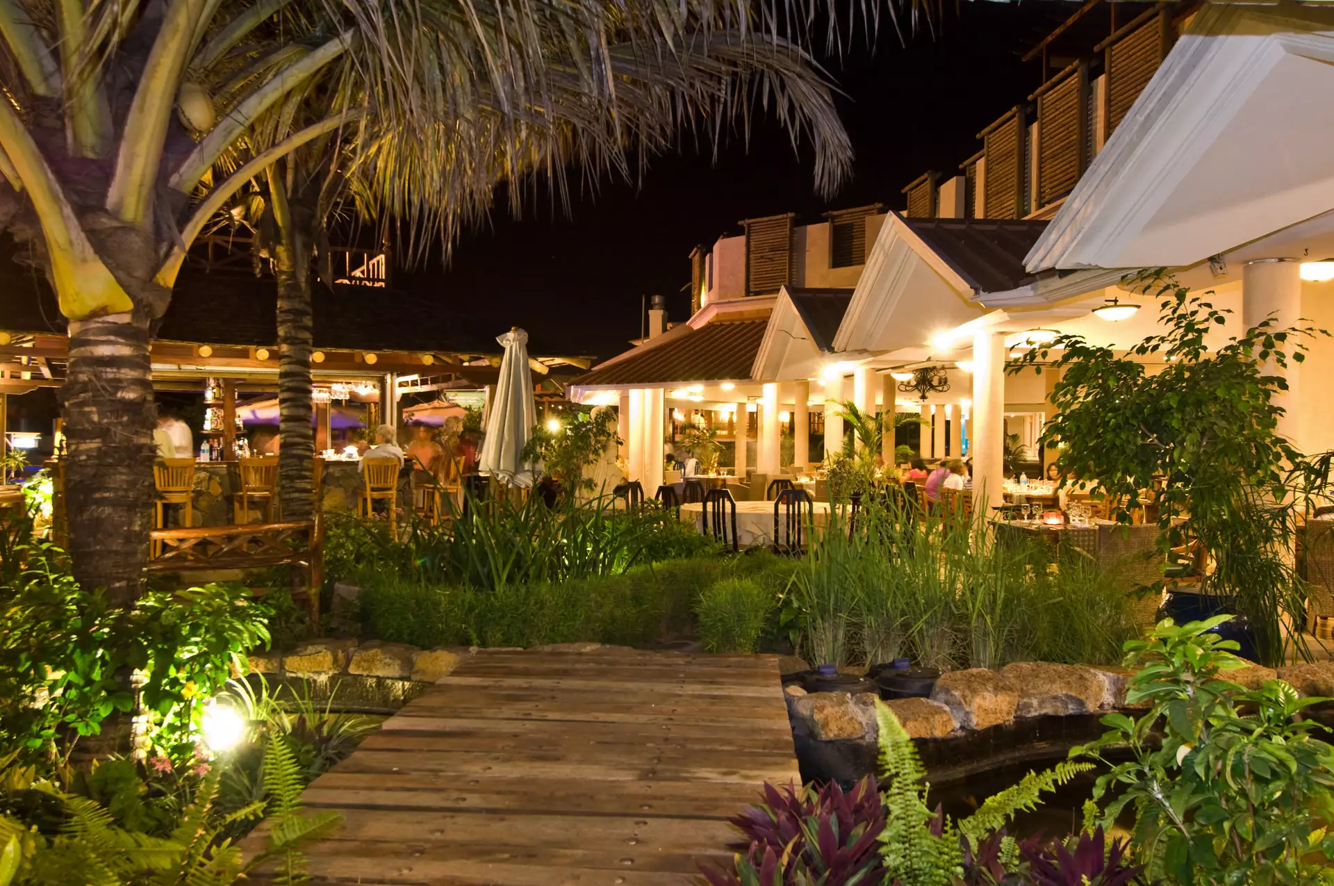 Aanari - Colonial Bar - Mauritius.com (4).webp