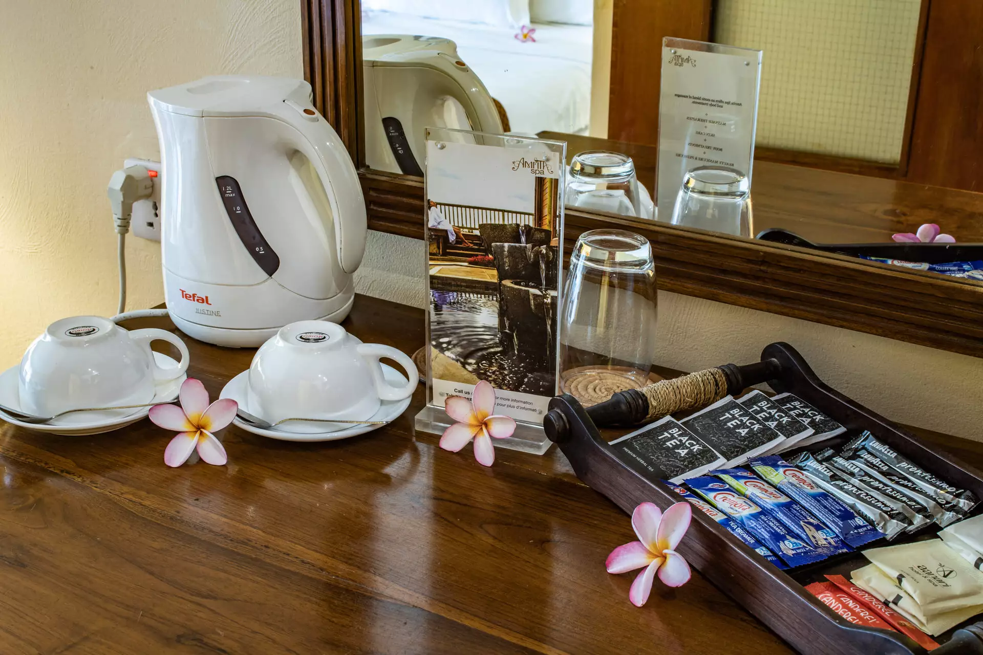 Aanari - Deluxe Room- Room Amenities- Mauritius.com (5).webp