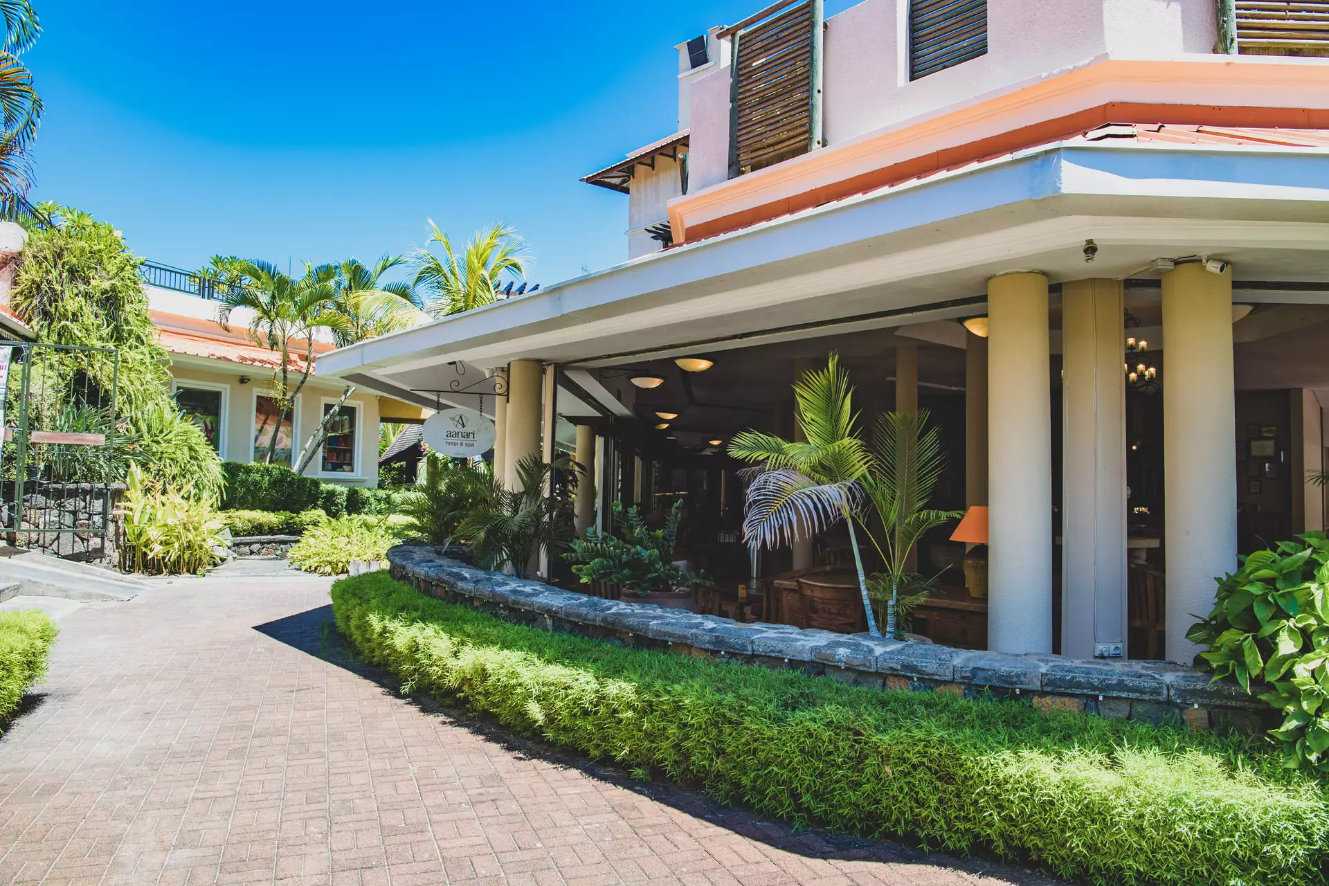 Aanari - Hotel Surrounding - Maurtius.com.webp