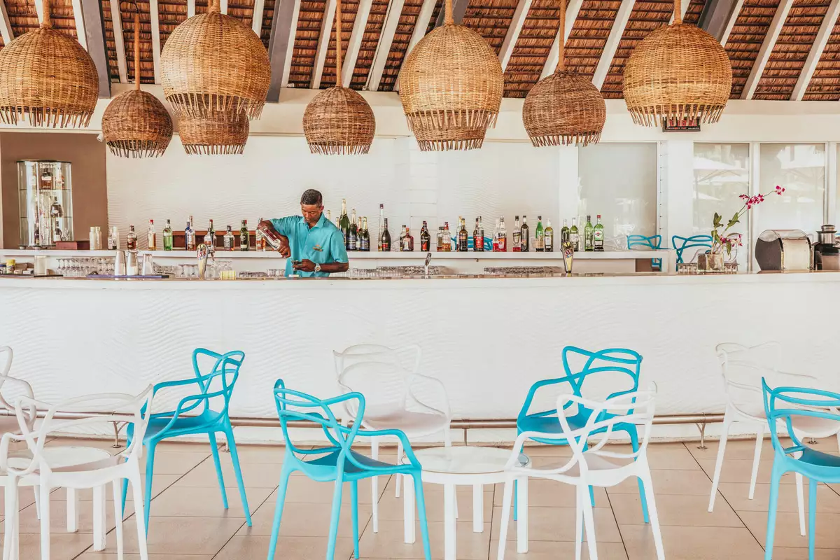Ambre Mauritius, A Sun Resort_Bar_Coral_Bar.webp