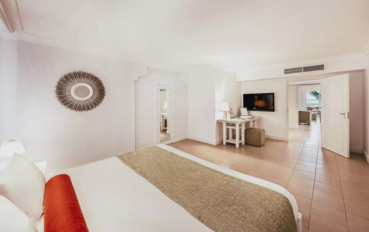 Ambre Mauritius, A Sun Resort_Rooms_Ambre_Suite (2).webp