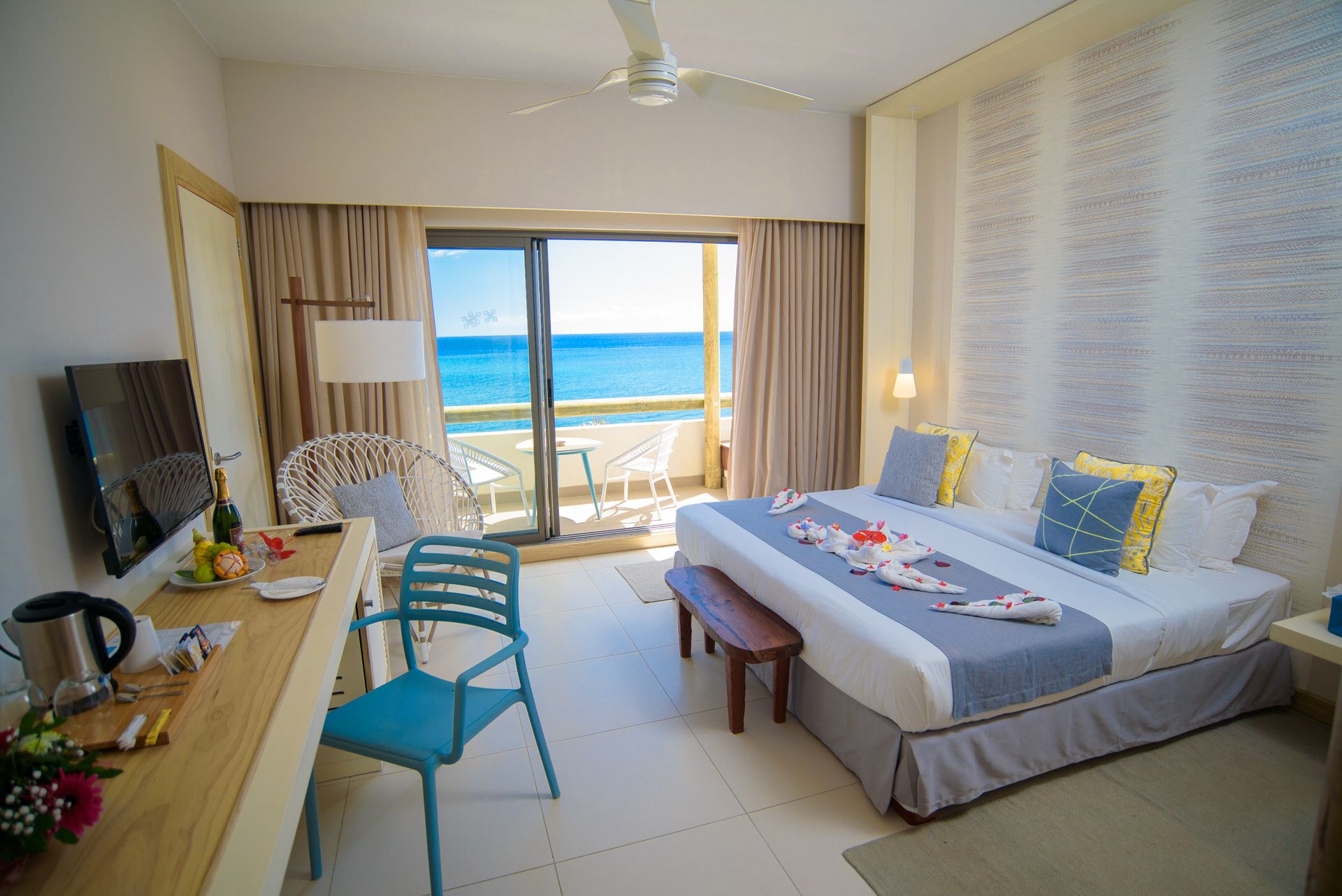 Anelia Resort and Spa - Superior Sea Front Room