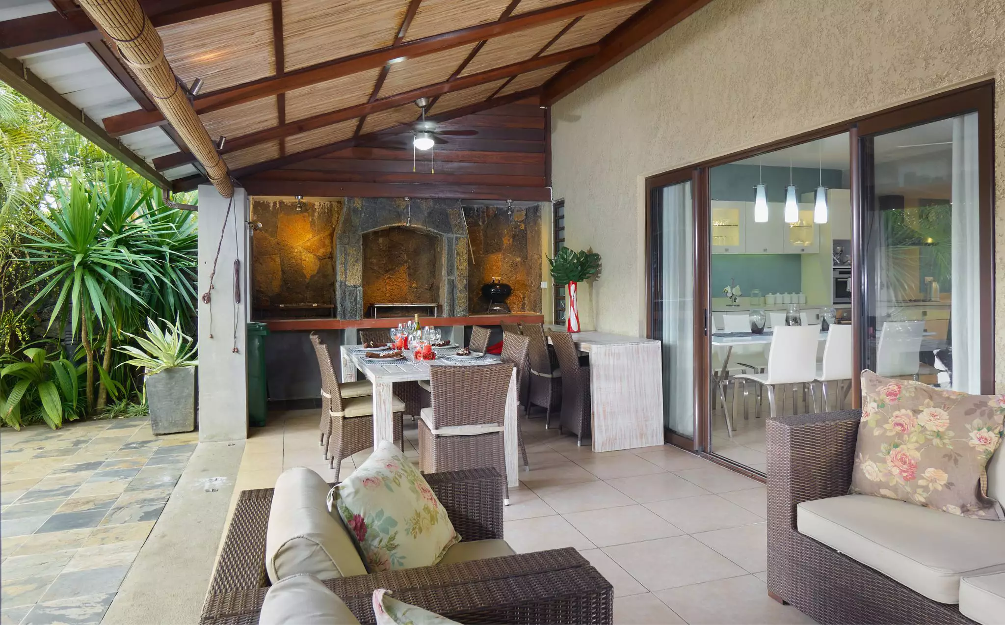 Bel Azur Beachfront Suites and Penthouses (33).webp