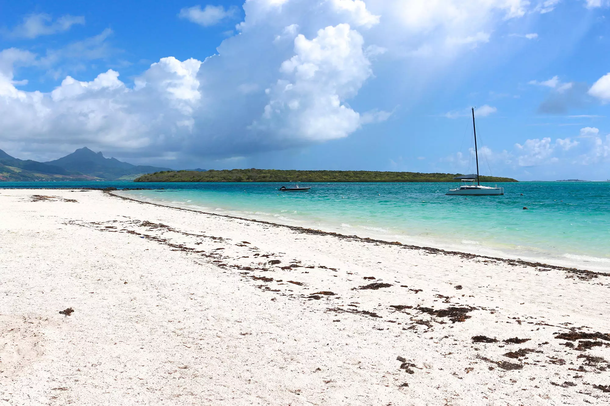 Blue Nest By Horizon Holidays.webp