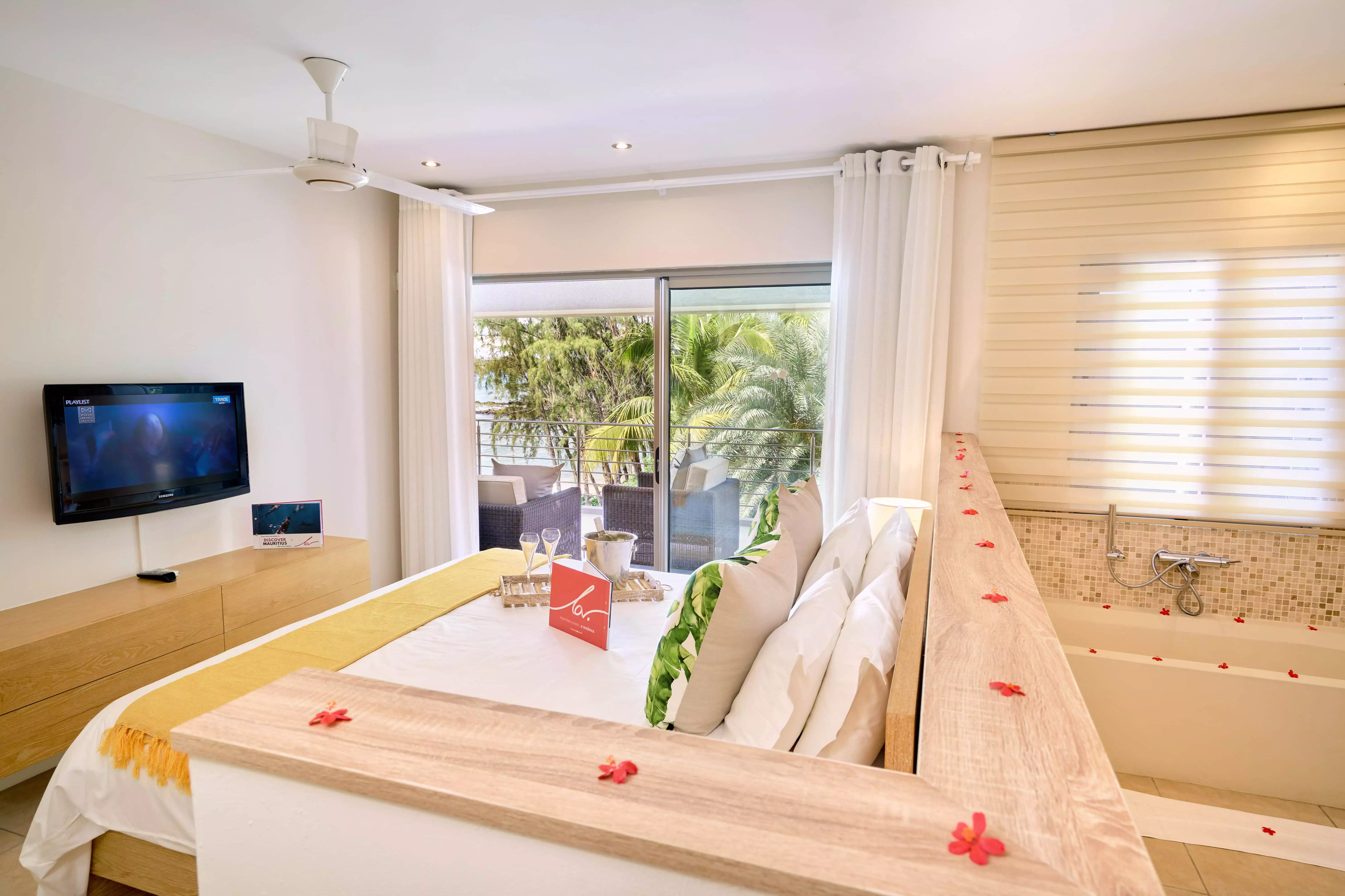 Bon Azur - 3 Bedrooms Penthouse Third Bedroom (2).webp