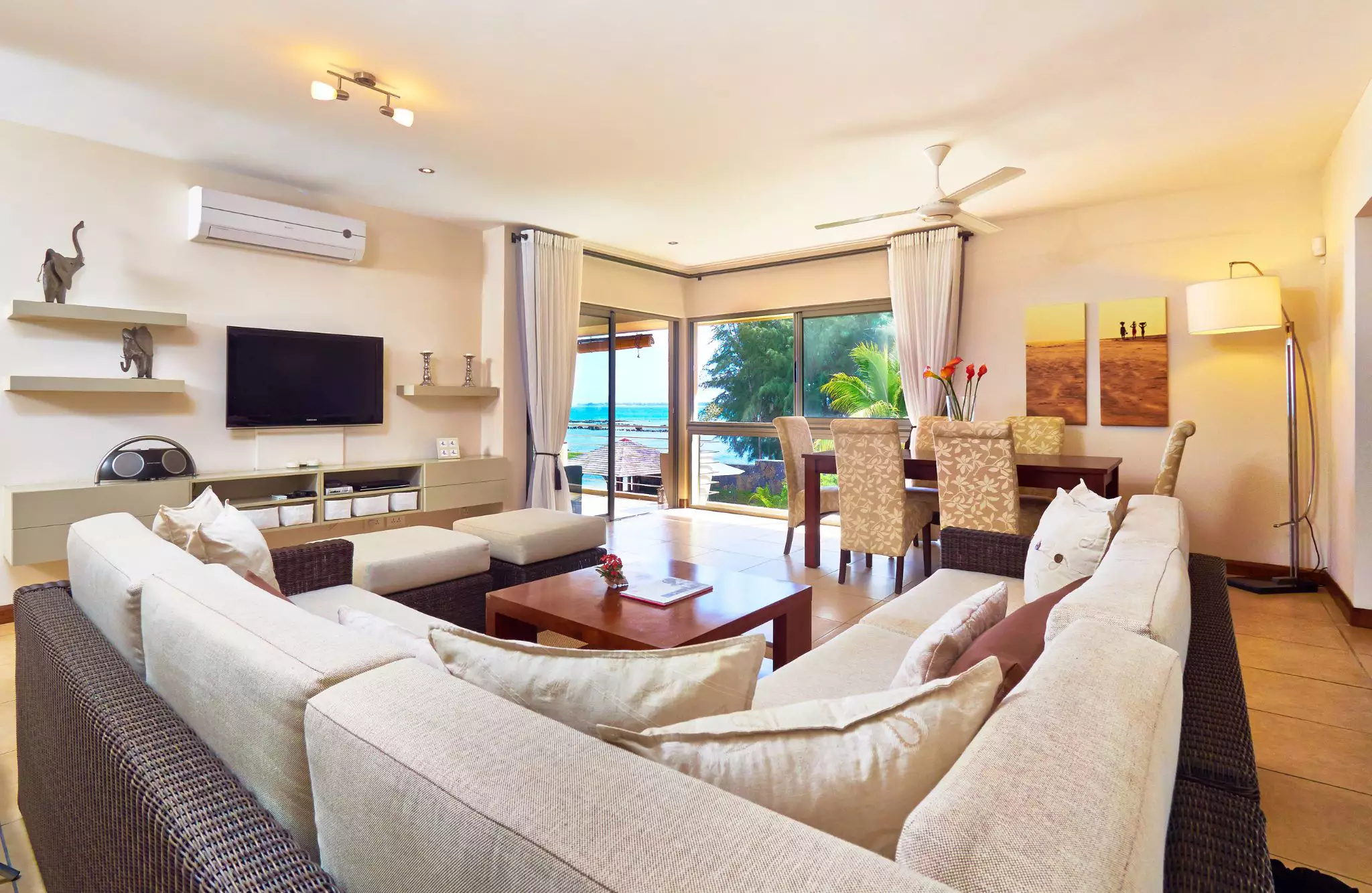 Bon Azur Beachfront Suites and Penthouses by Lov (13).webp