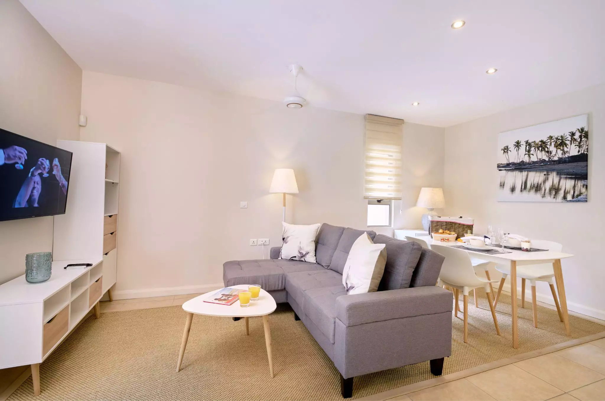 Bon Azur Beachfront Suites and Penthouses by Lov (15).webp