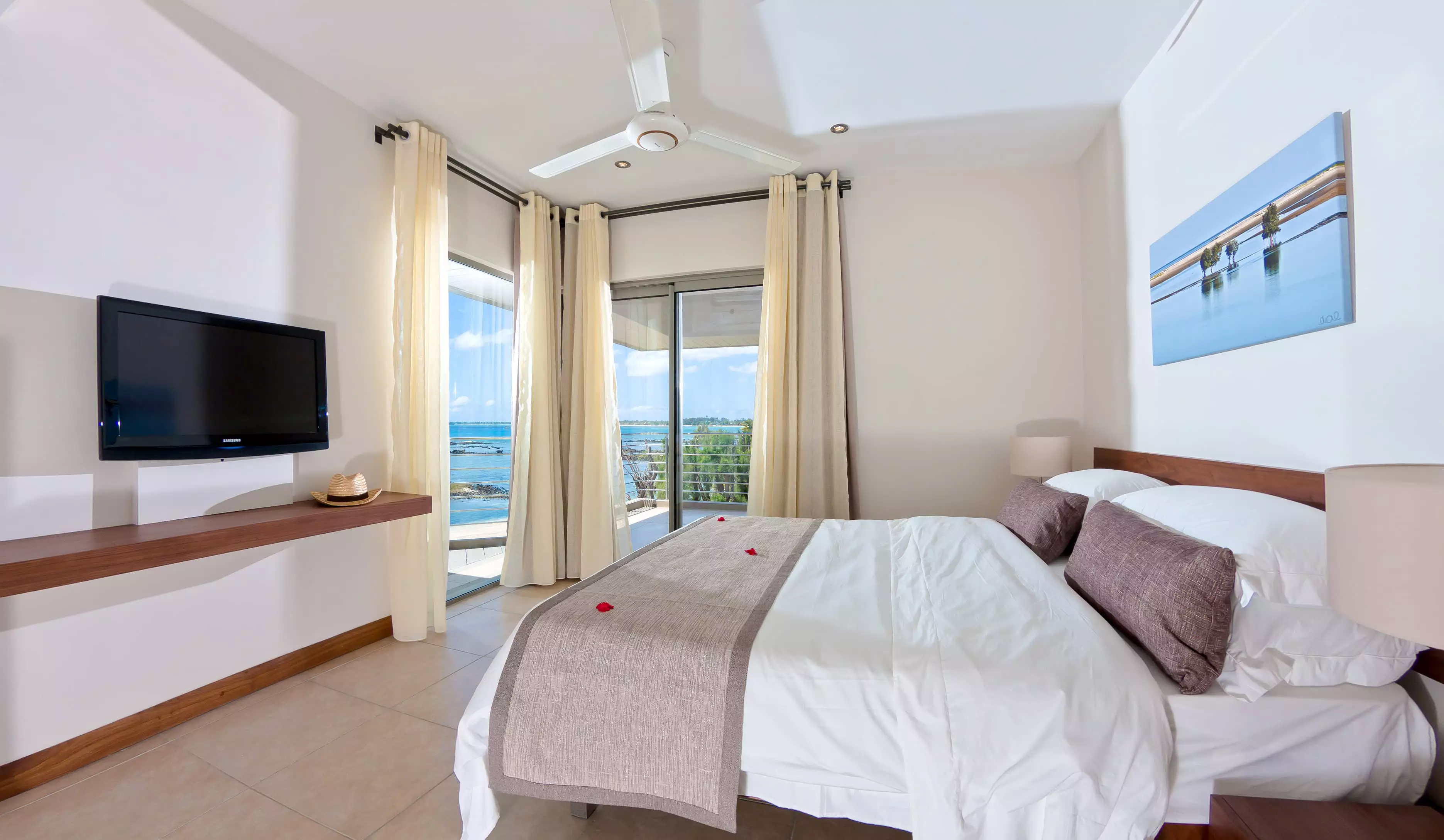 Bon Azur Penthouse Bedroom (4).webp
