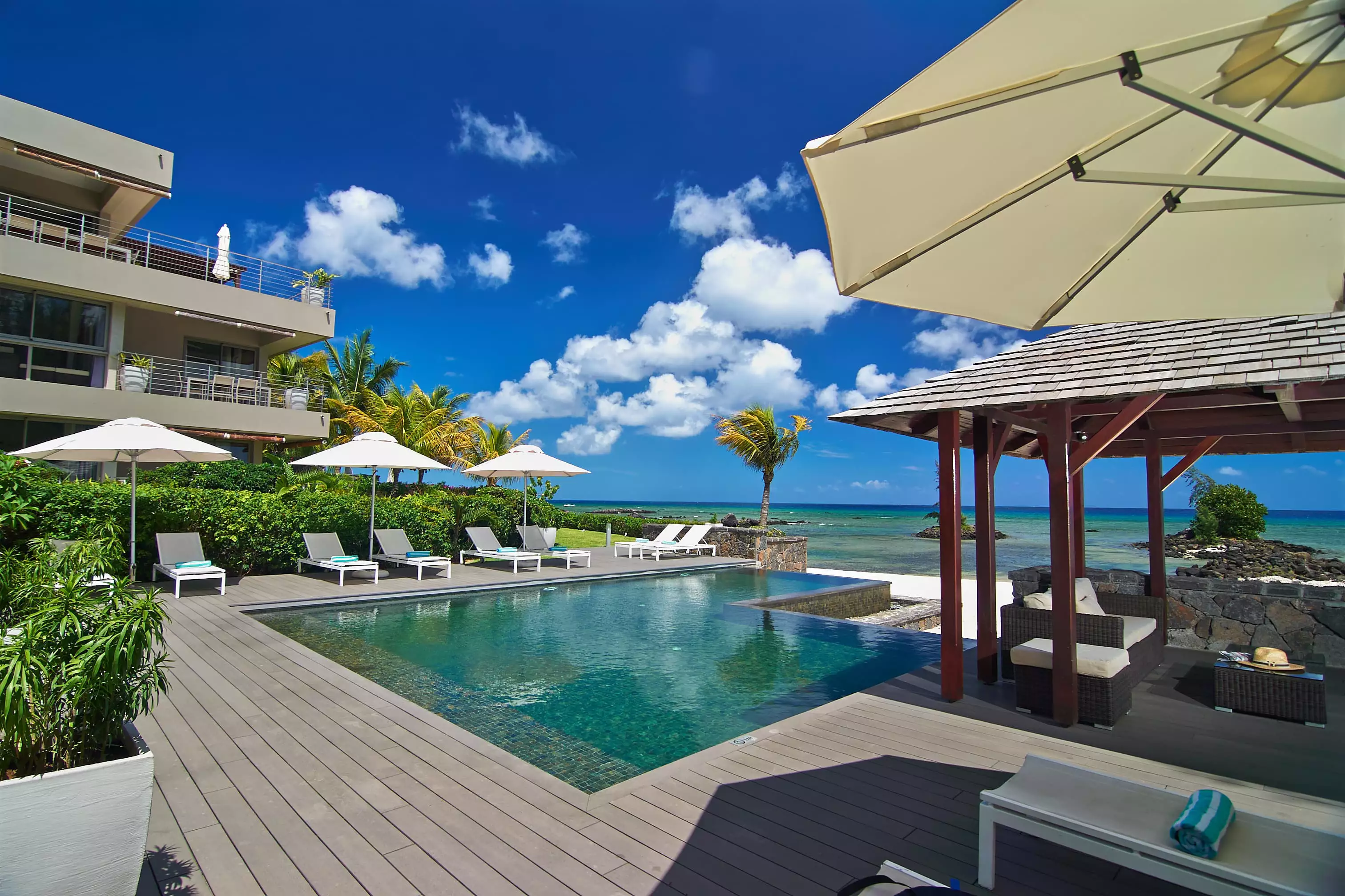 Bon Azur Pool view (2).webp