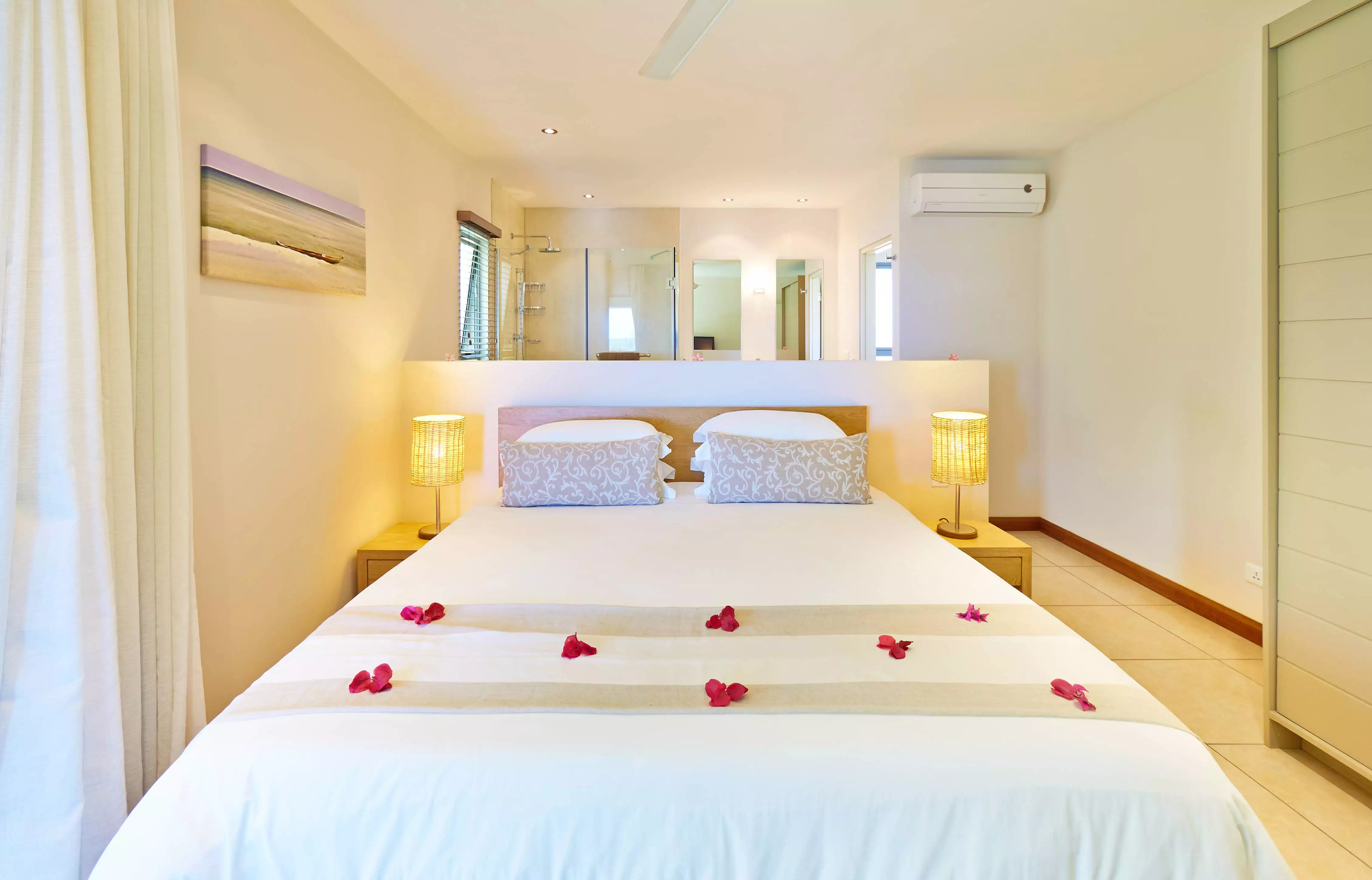 Bon Azur Suite Bedroom (2).webp