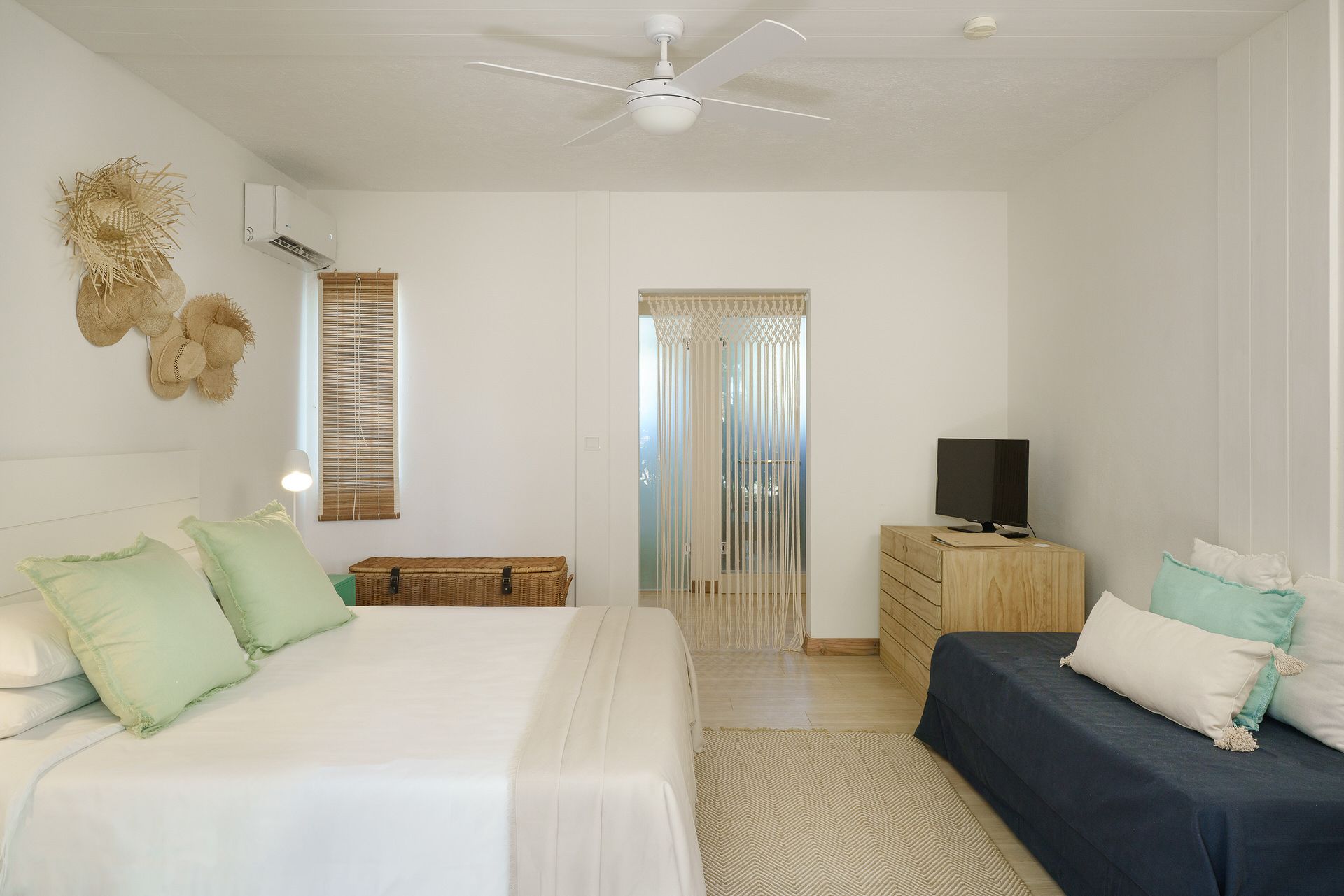 Coin De Mire Attitude Hotel - Superior Room