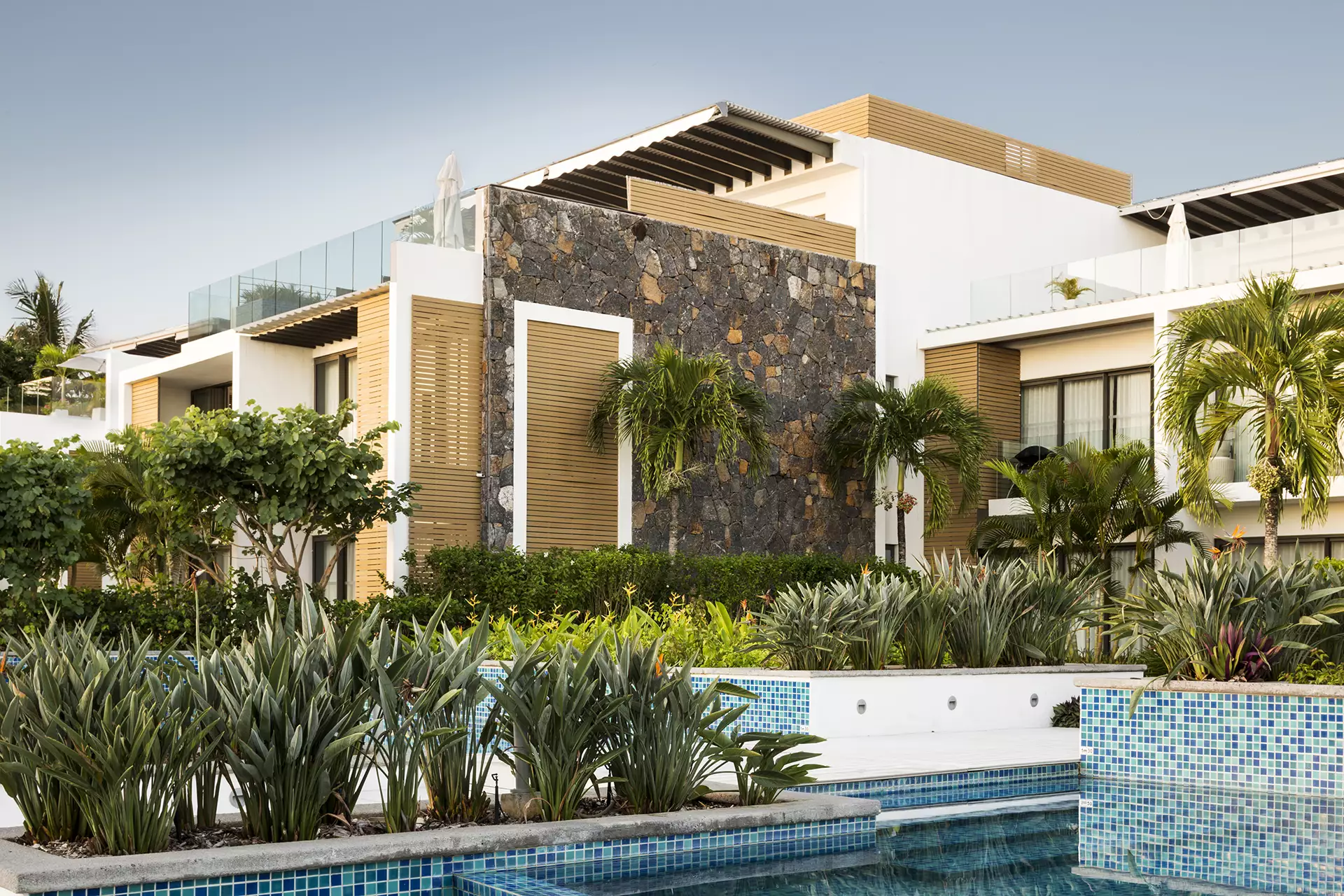 Cap-Ouest-By-Horizon-Holidays (6).webp