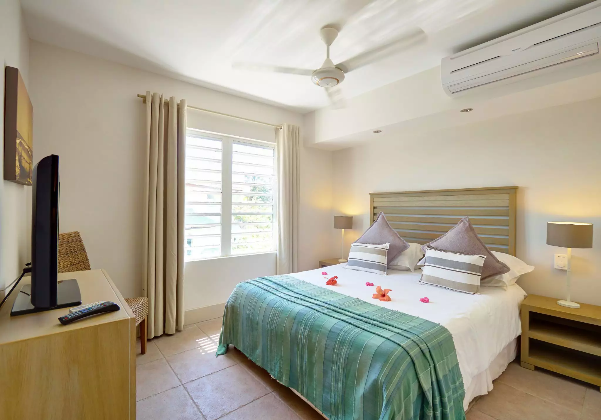 Cape Point Suites and Penthouses By Lov (8).webp