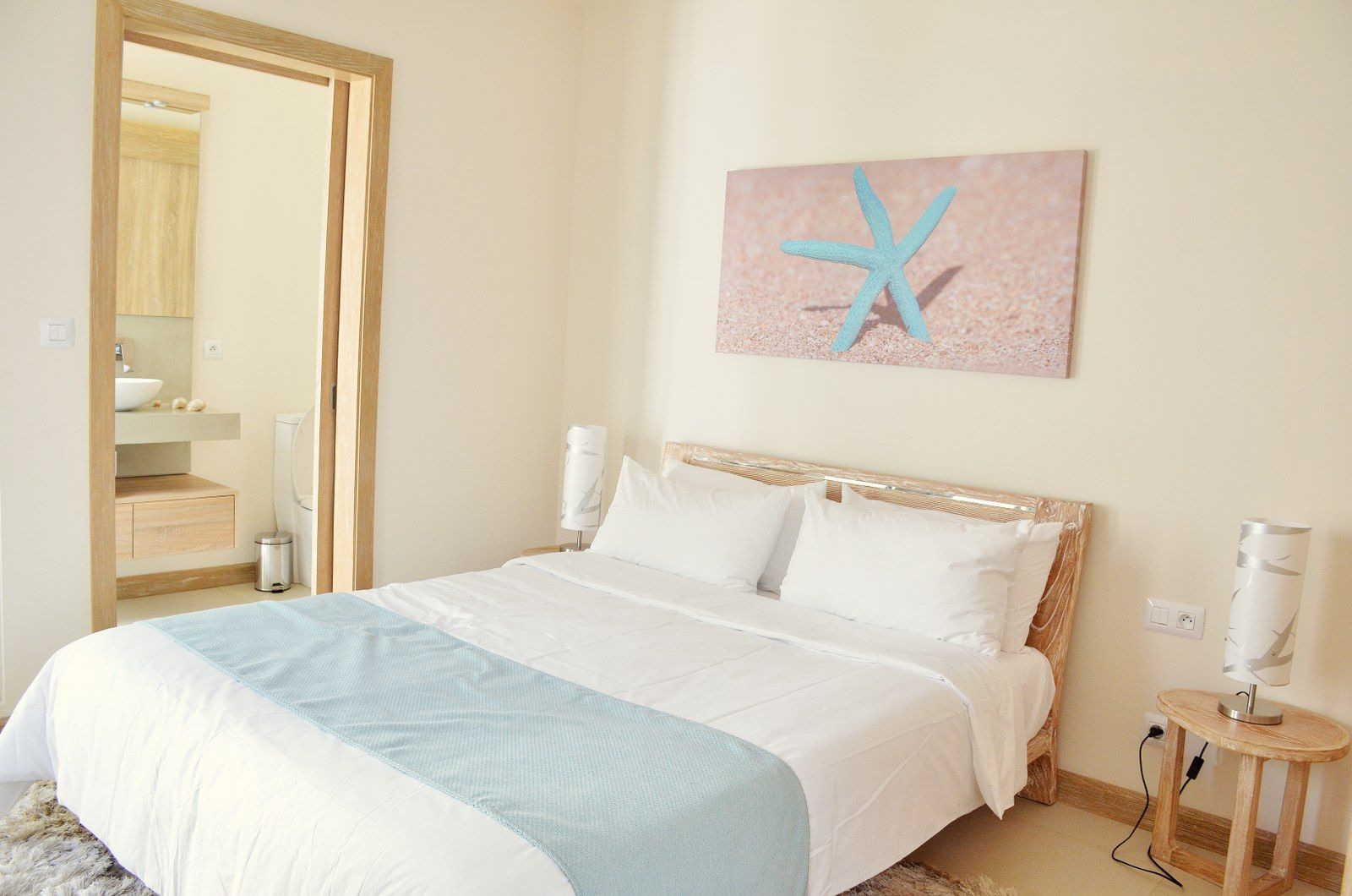 Clos du Littoral by Evaco