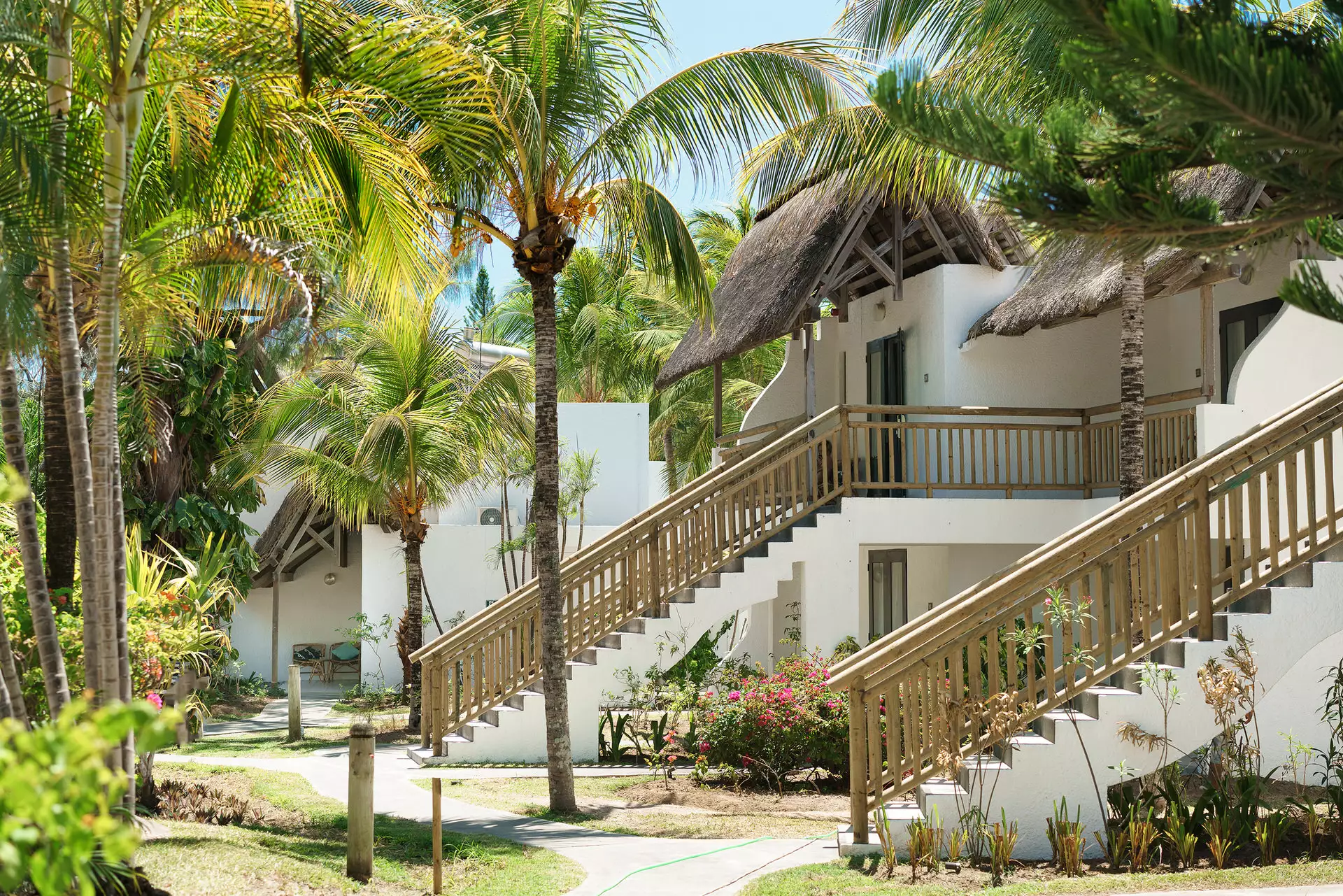 Coin-De-Mire-Attitude-bungalows 01 - Mauritius.com.webp