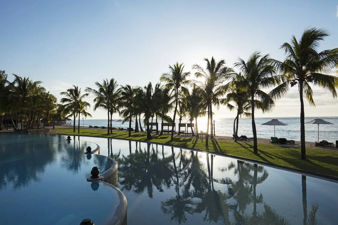 Dinarobin Beachcomber Golf Resort