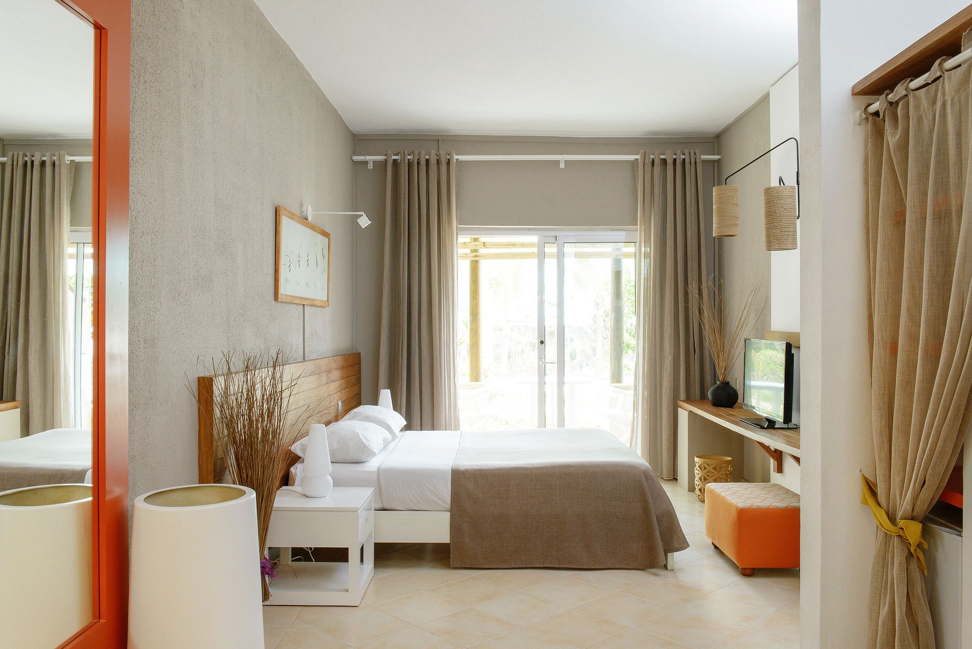 Friday Attitude Hotel - Standard Room