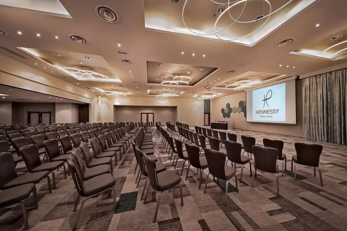 Hennessy Park Hotel