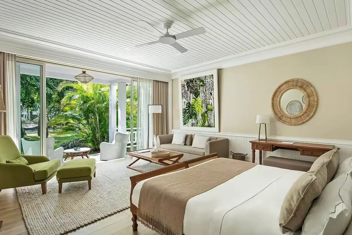Deluxe Suite