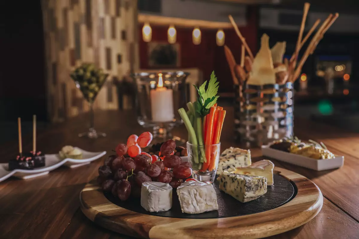 La Pirogue Mauritius, A Sunlife Resort_Bar_Van_Der_Stel_Wine_Bar (4).webp