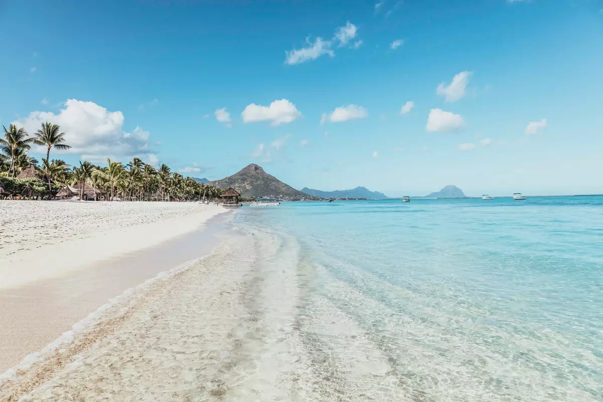 La Pirogue Mauritius, A Sunlife Resort_Beach (4).webp