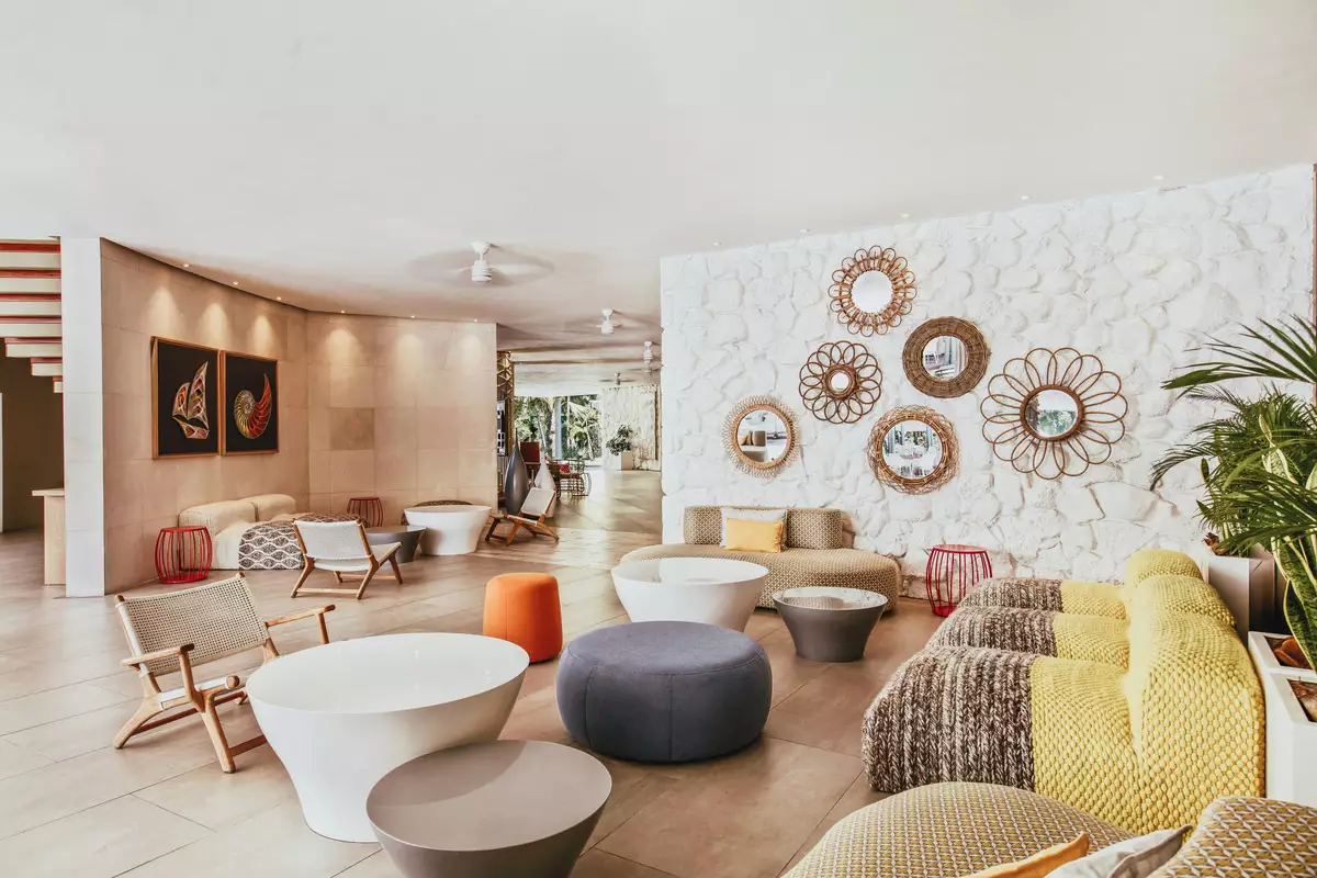 La Pirogue Mauritius, A Sunlife Resort_Lobby.webp