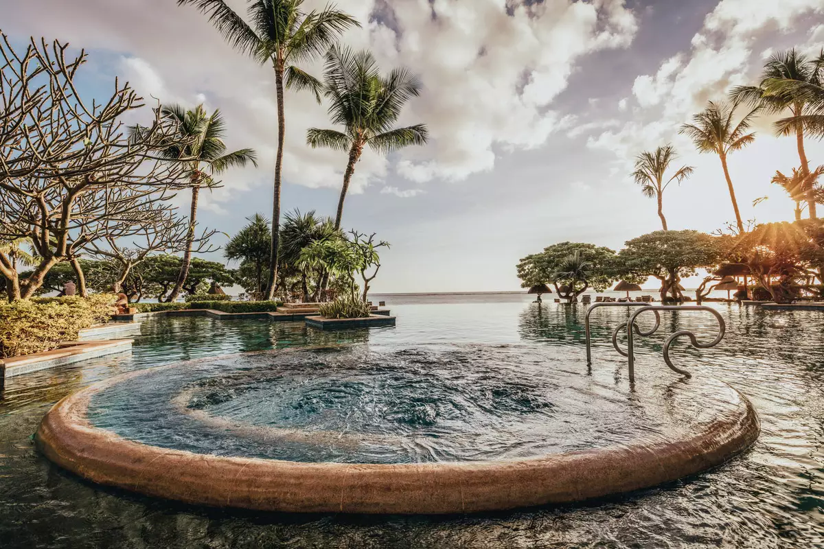 La Pirogue Mauritius, A Sunlife Resort_Pool (5).webp