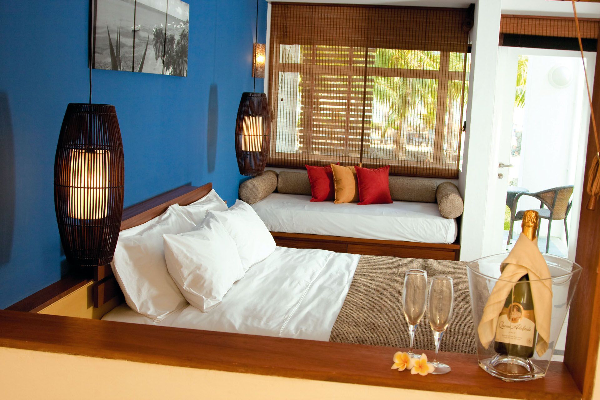 Laguna Beach Hotel and Spa_Deluxe room_3.JPG