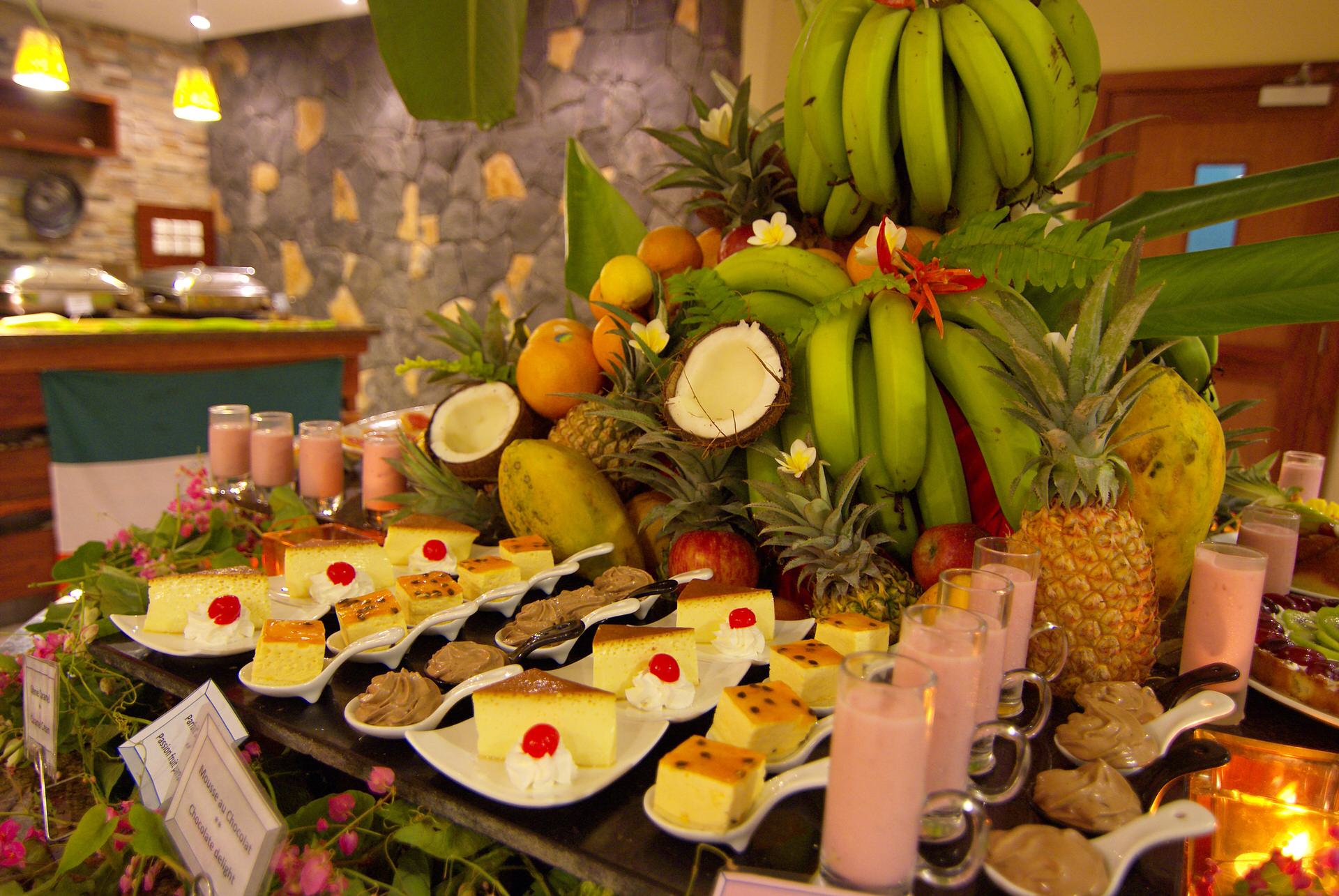 Laguna Beach Hotel and Spa_restaurant.JPG