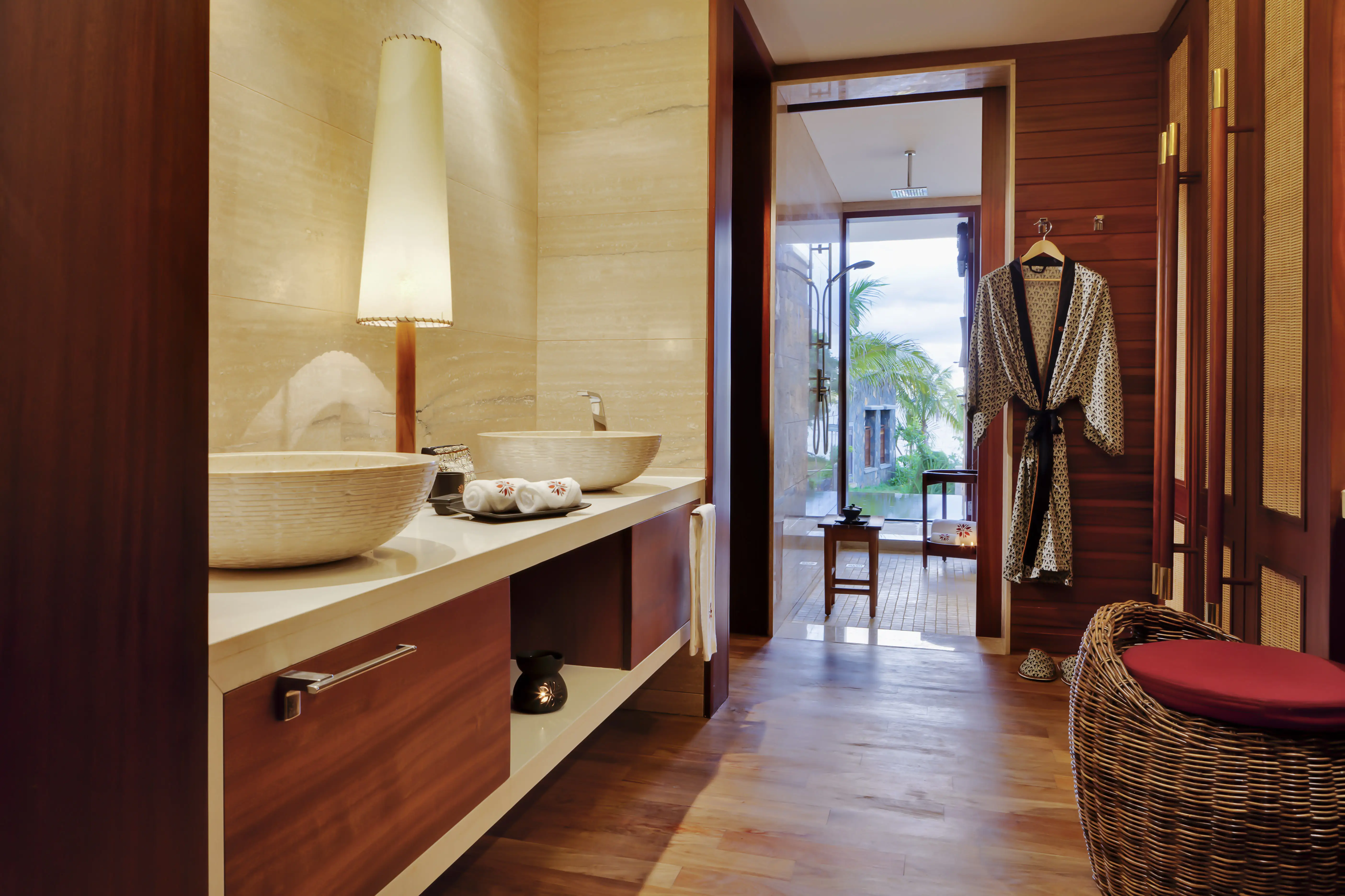 Le_Jadis_Beach_Resort_Luxury Pool Suite partial Seaview 2.webp