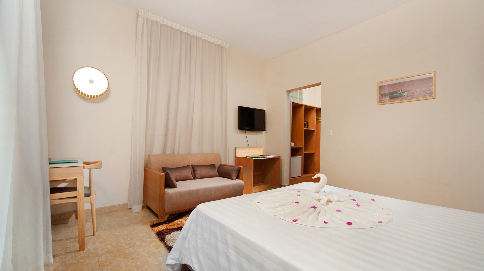 Le Palmiste Resort and Spa Standard Anthurium