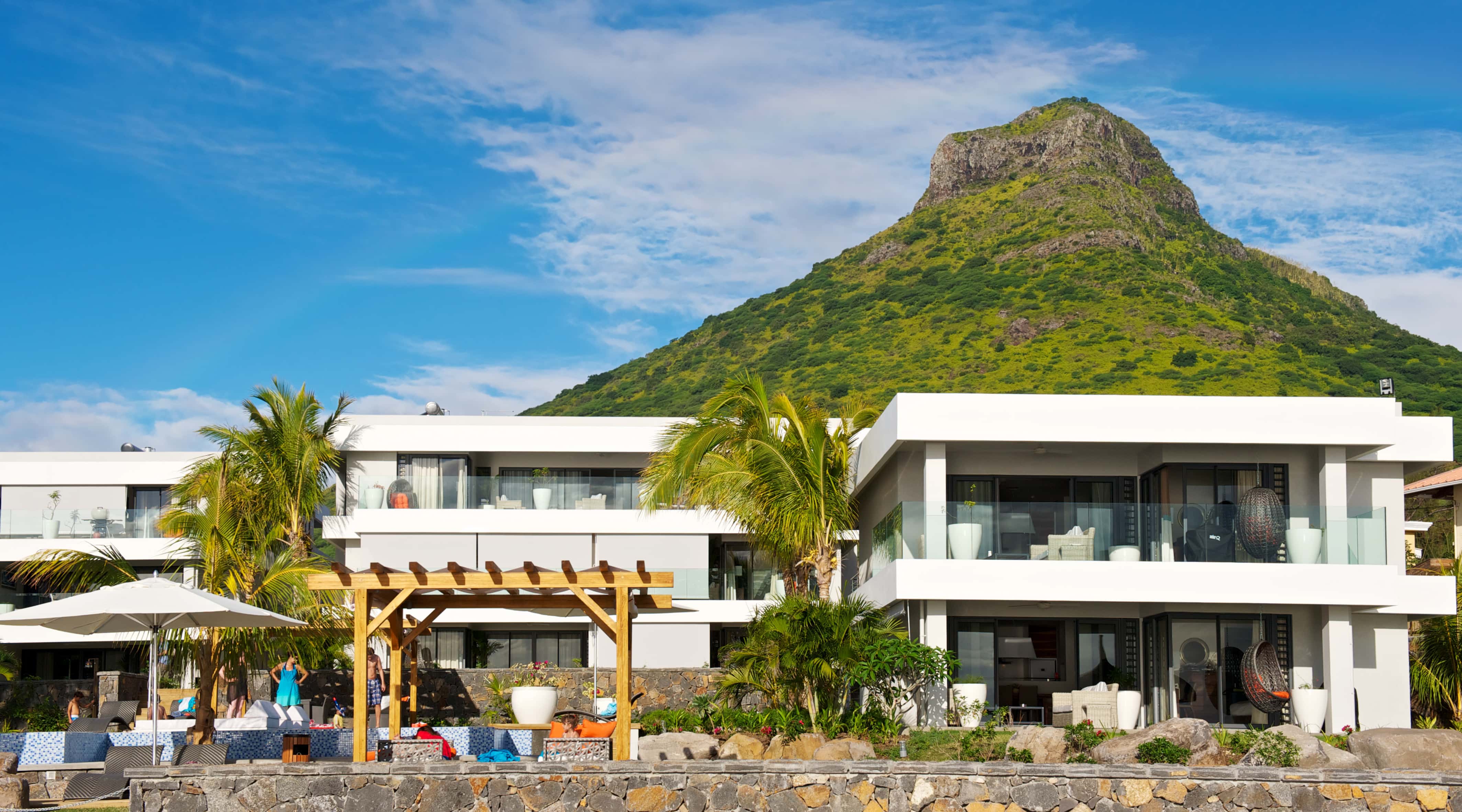 Leora Beach By Horizon Holidays - Exterior (16).jpg