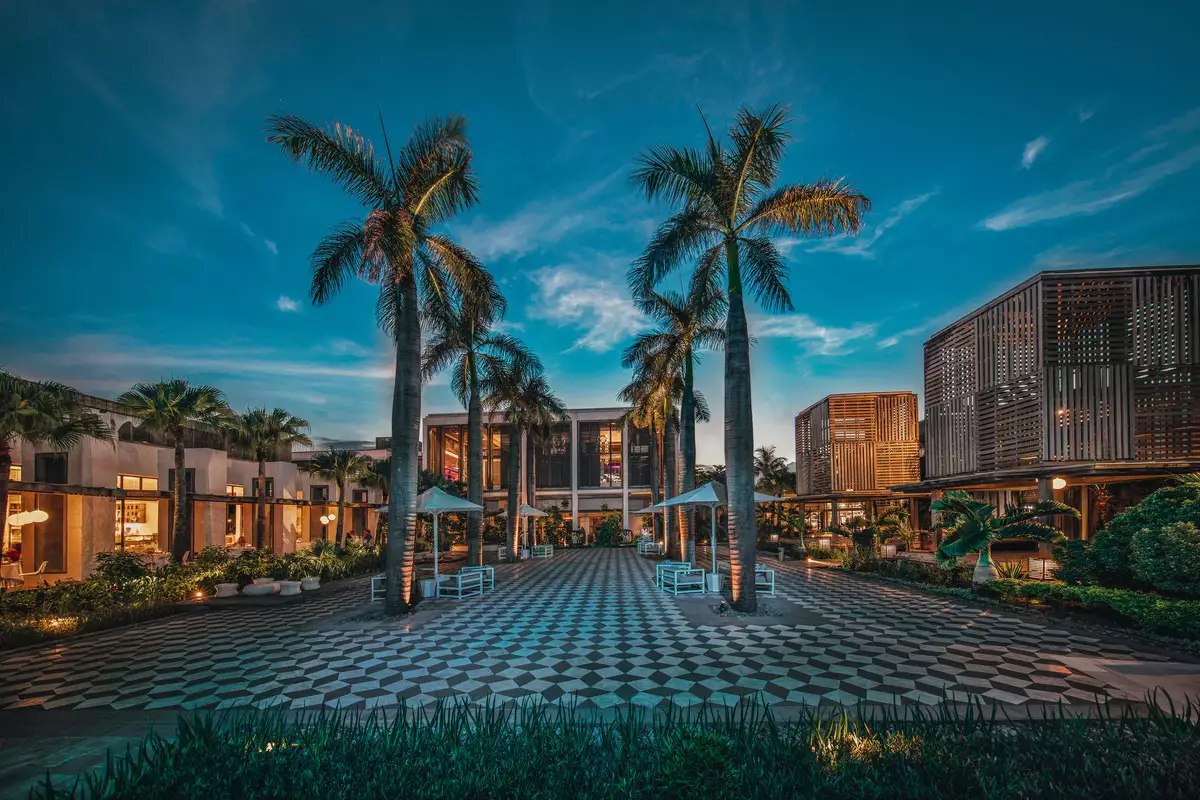 Long Beach A Sun Resort_Architecture.webp