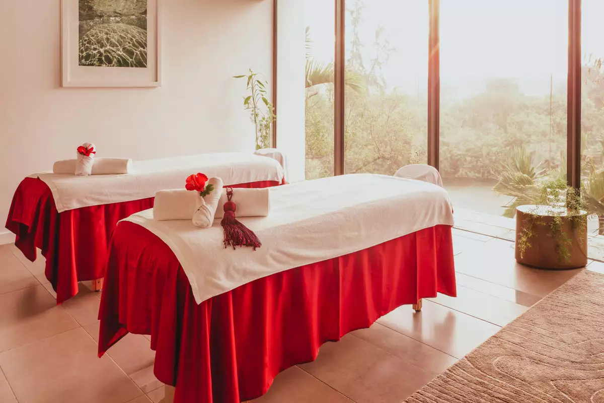 Long Beach A Sun Resort_CINQ-MONDES-SPA.webp