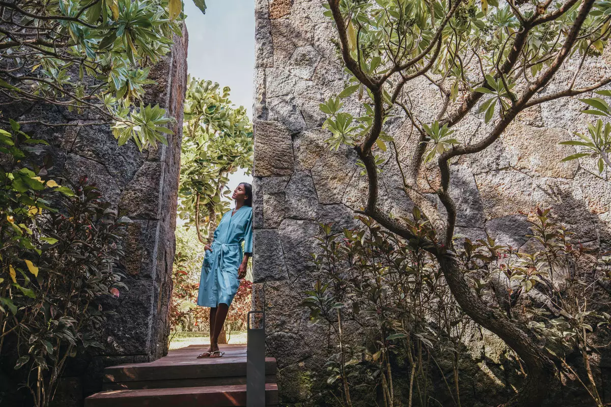 Long Beach A Sun Resort_-CINQ-MONDES-SPA.webp