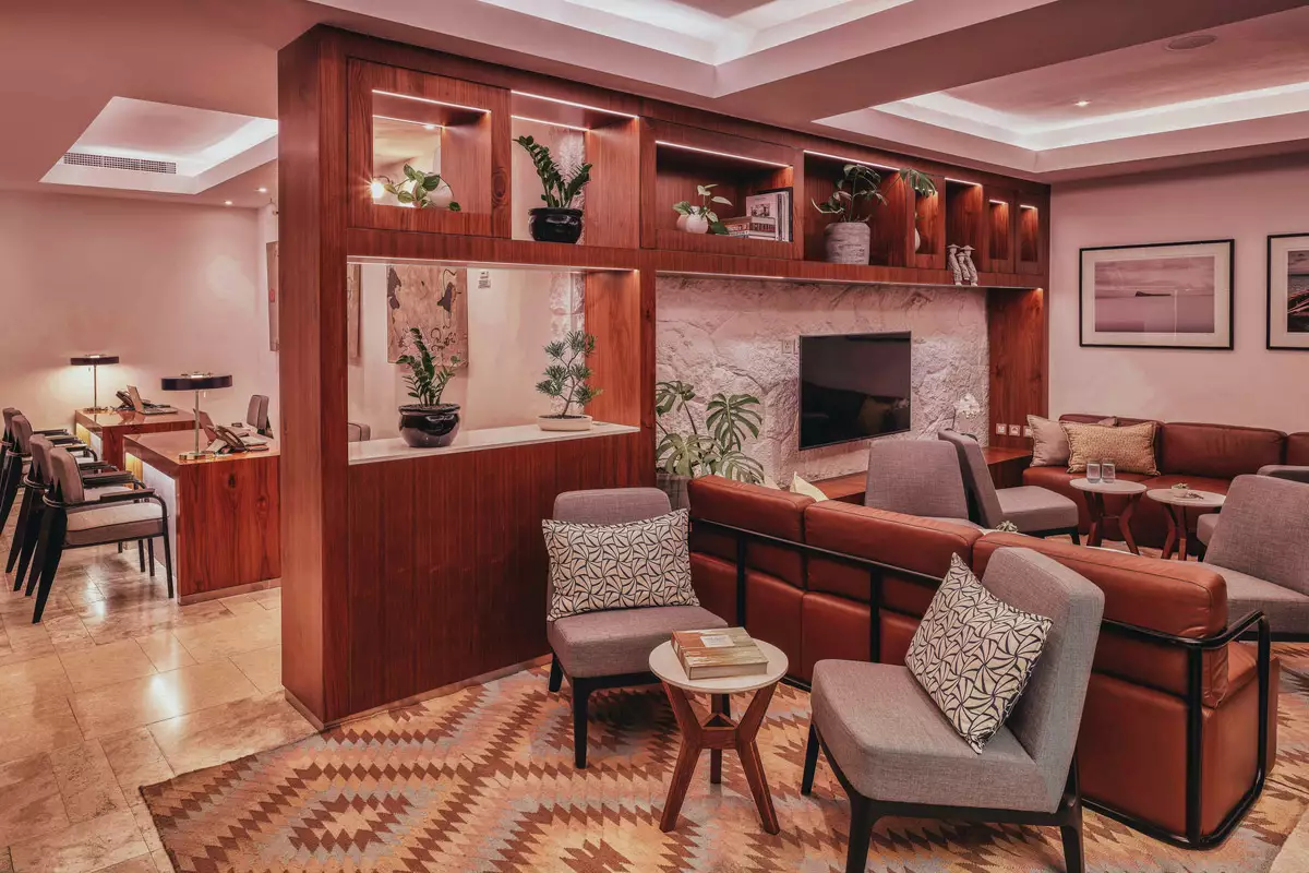 Long Beach A Sun Resort_DEPARTURE-LOUNGE (2).webp