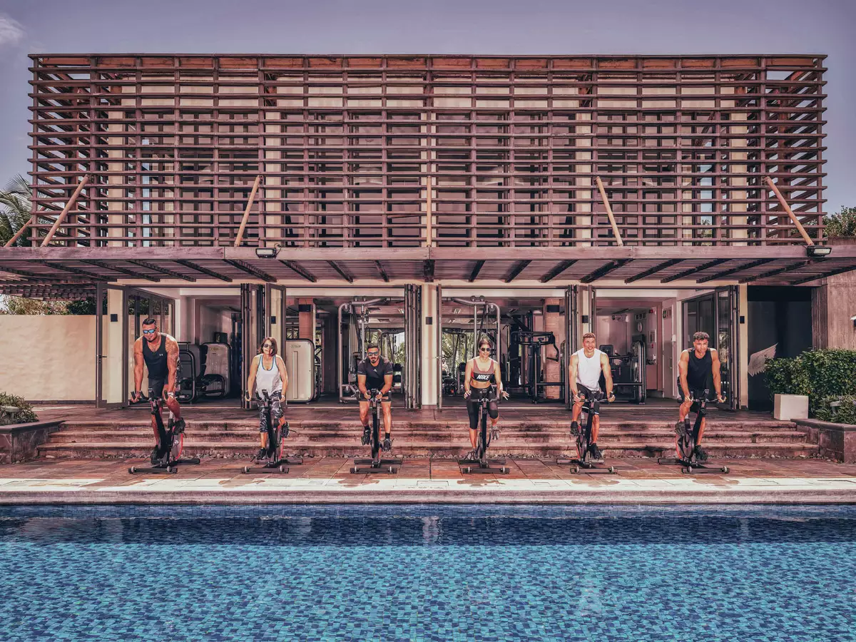 Long Beach A Sun Resort_FITNESS-CENTRE-SPINNING-CLASS.webp