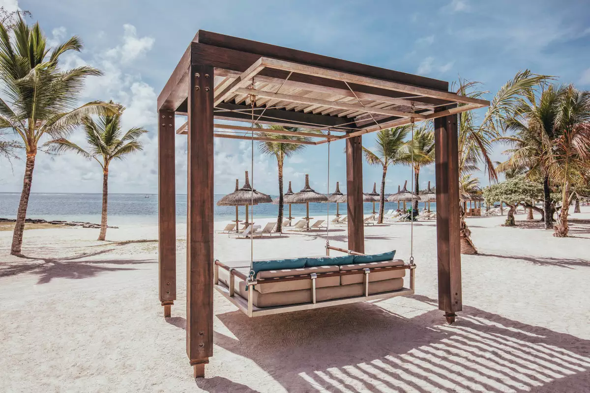 Long Beach A Sun Resort_-HANGING-SUNBED.webp