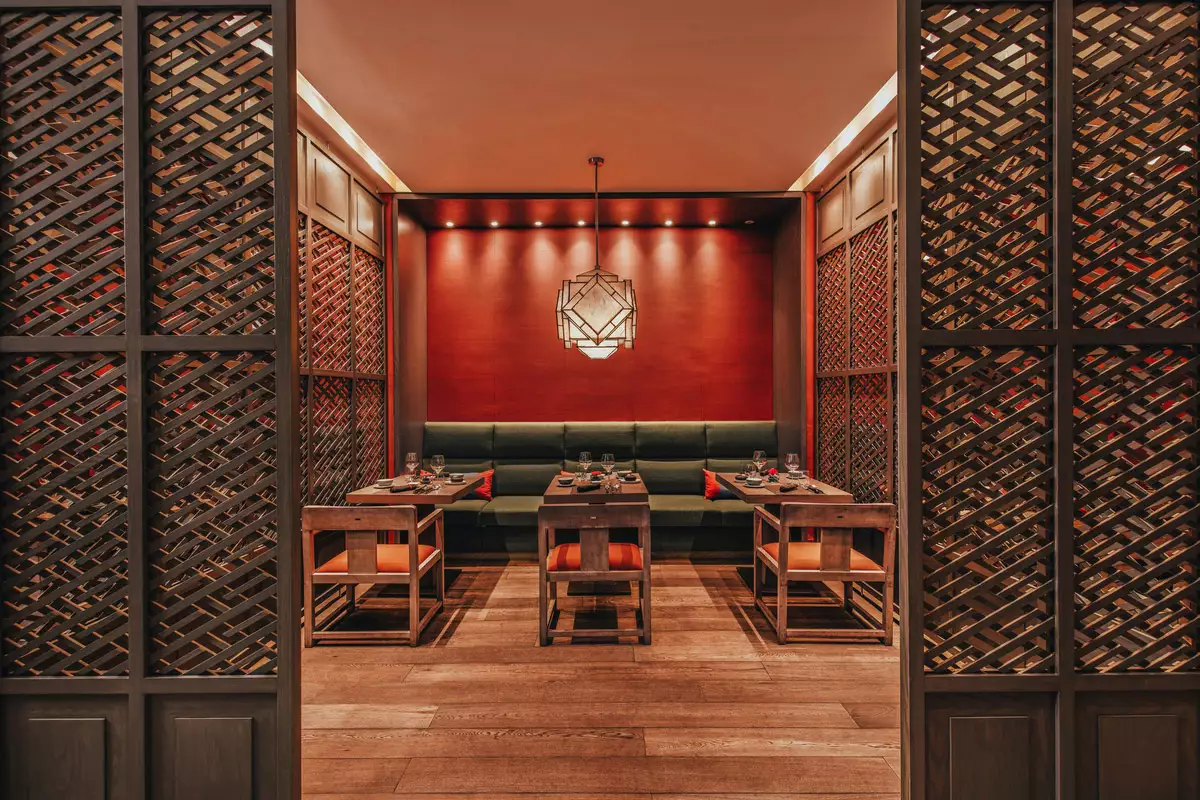 Long Beach A Sun Resort_Restaurants_Hasu_3.webp