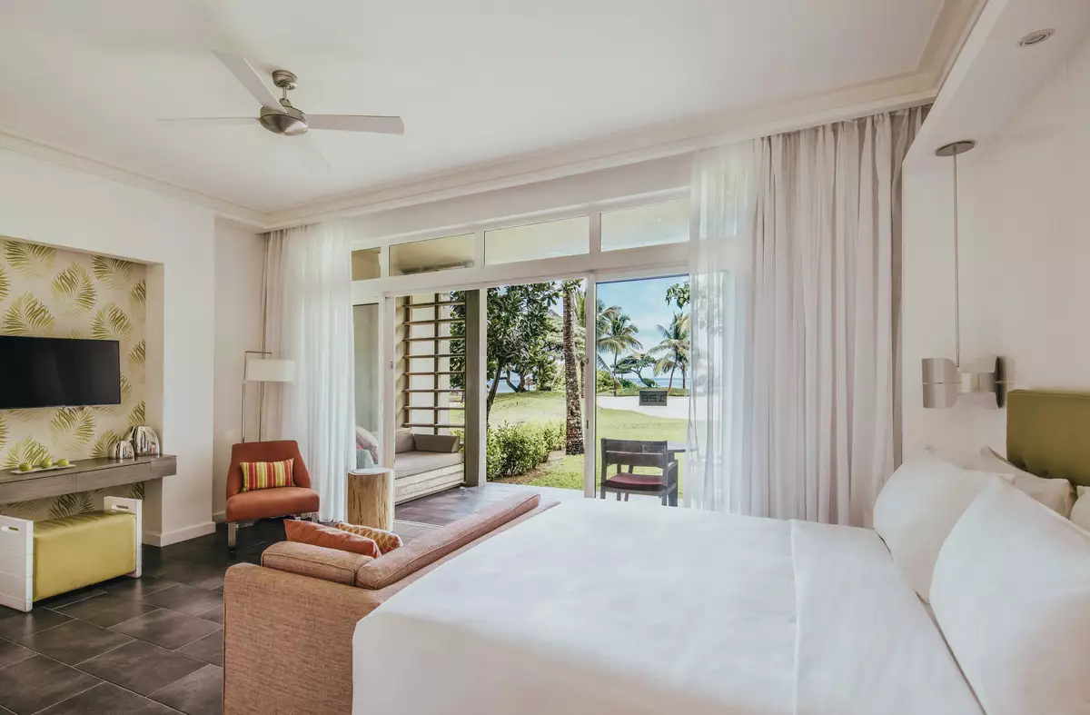 Long Beach A Sun Resort__Rooms_Junior_Suite_Beach_Access.webp