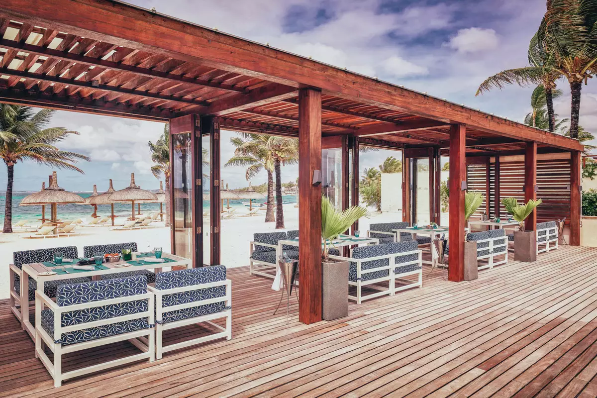 Long Beach A Sun Resort_-TIDES-RESTAURANT-OUTSIDE-SET-UP.webp