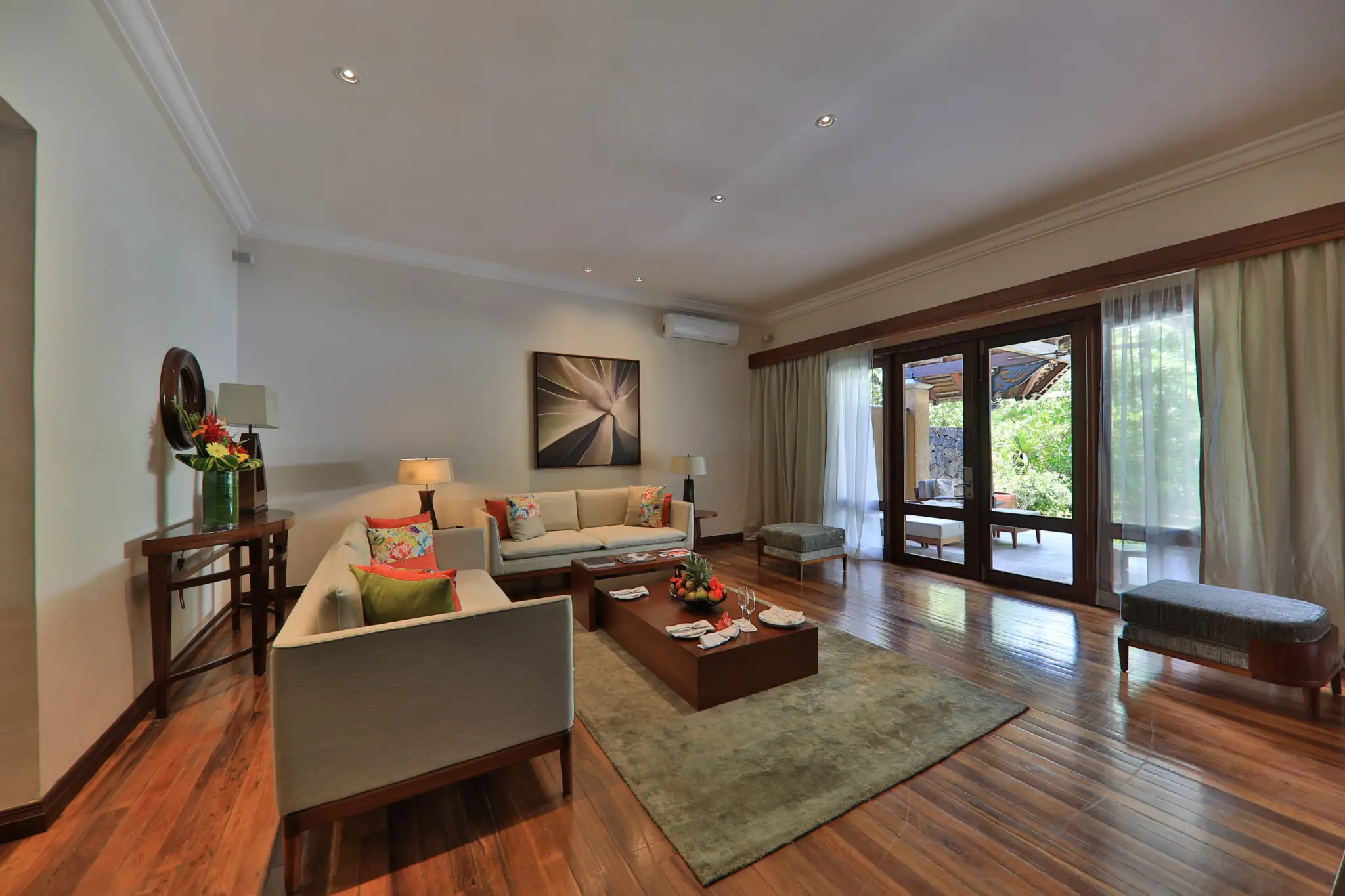 Maradiva Villas Resort and Spa 4.webp