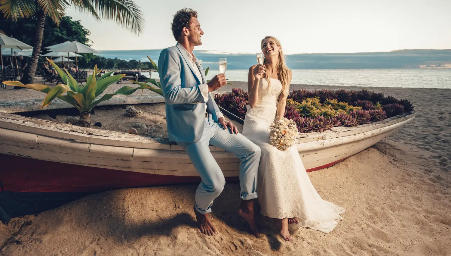 Maritim Resort & Spa Mauritius-wedding-couple-beach.webp
