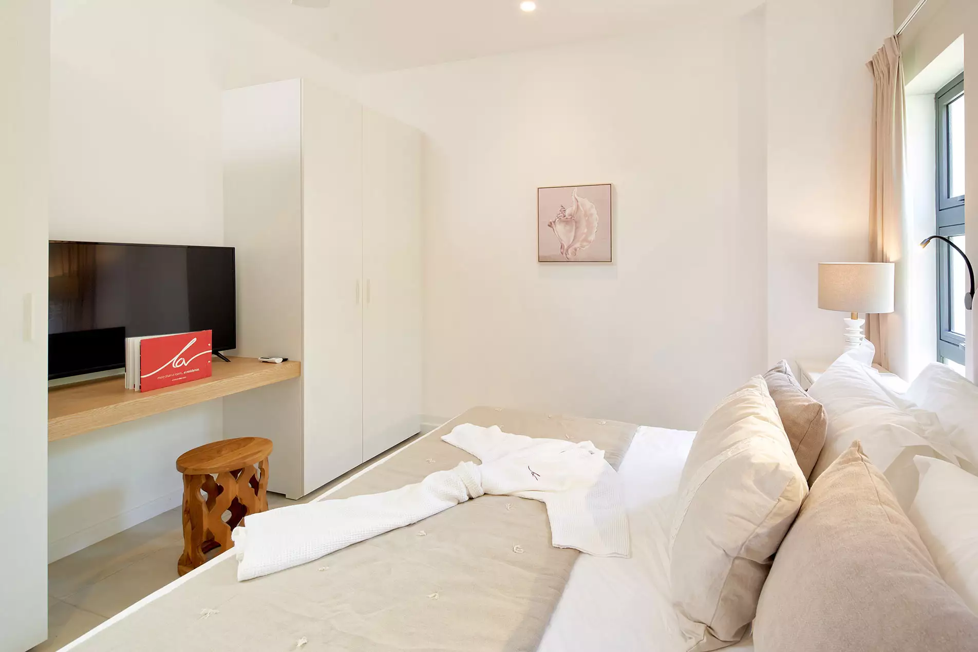 Nautilya Apartment by LOV (16).webp