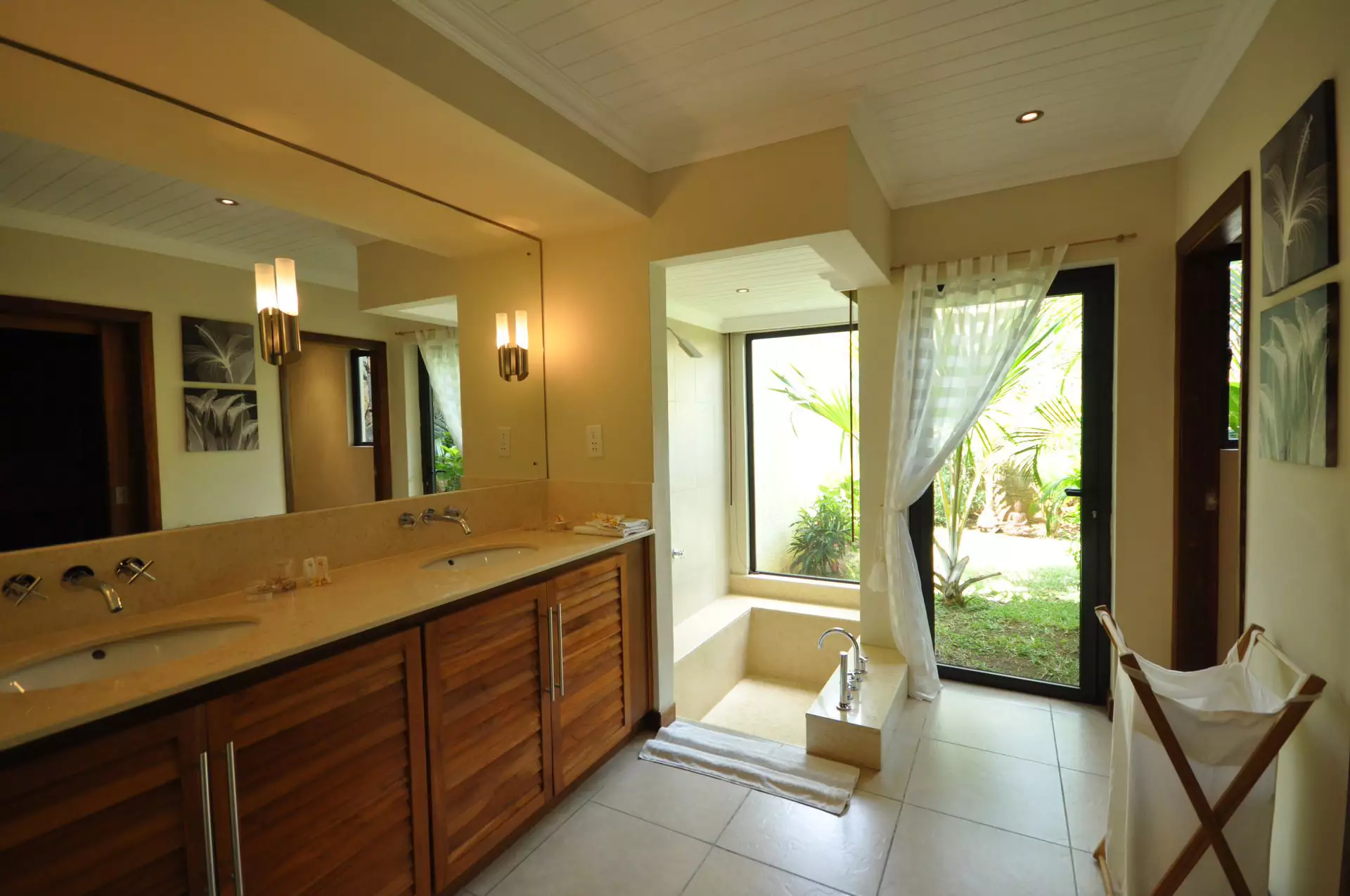 Oasis-Villas-By-Evaco-Holidays (58).webp