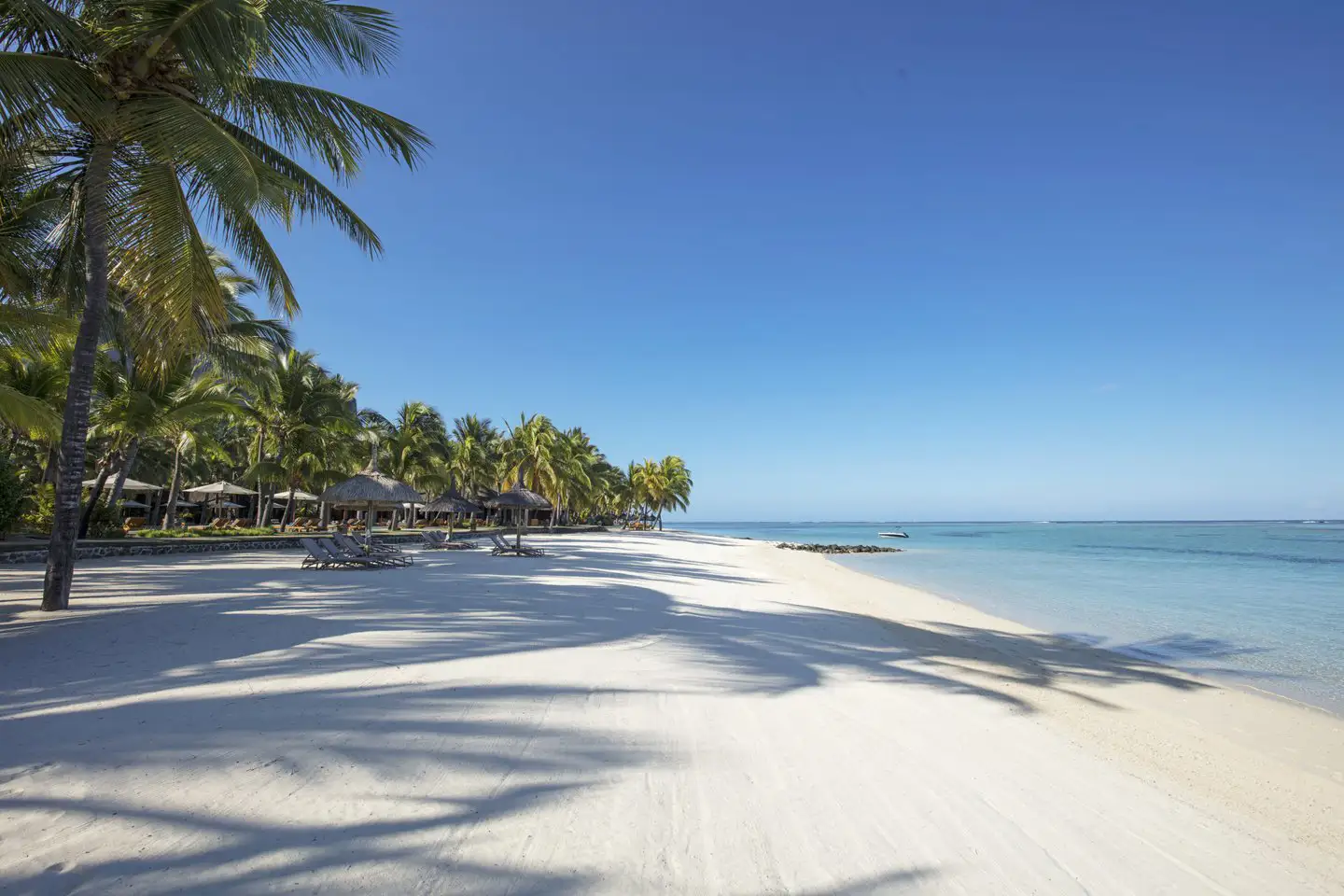 Paradis Beachcomber Golf Resort & Spa 5.webp