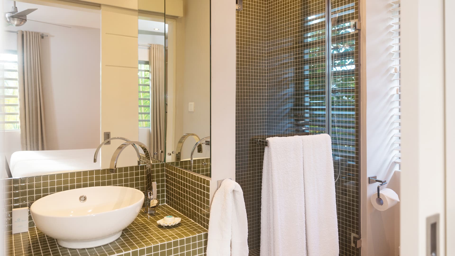 Paradise Beach By Horizon Holidays - Premium (4).jpg