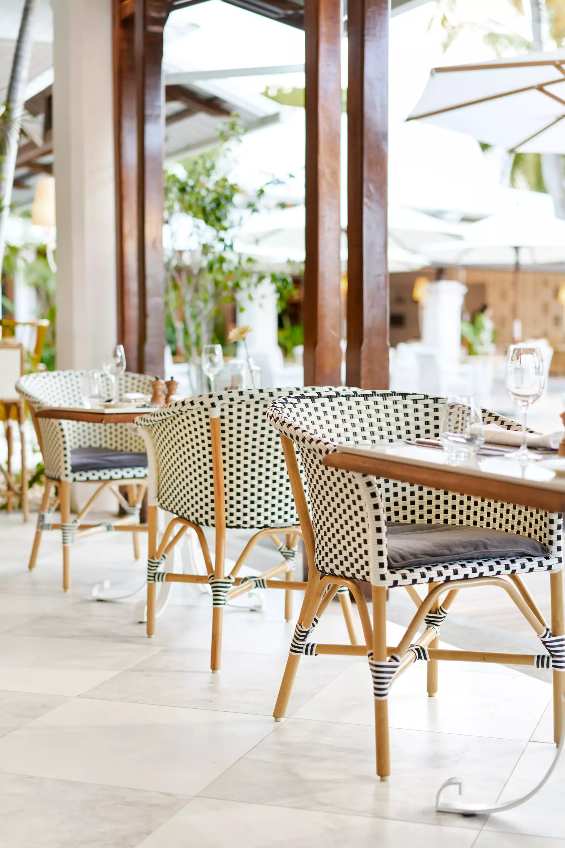 Paradise Cove - Dinning Room - Mauritius.com (4).webp